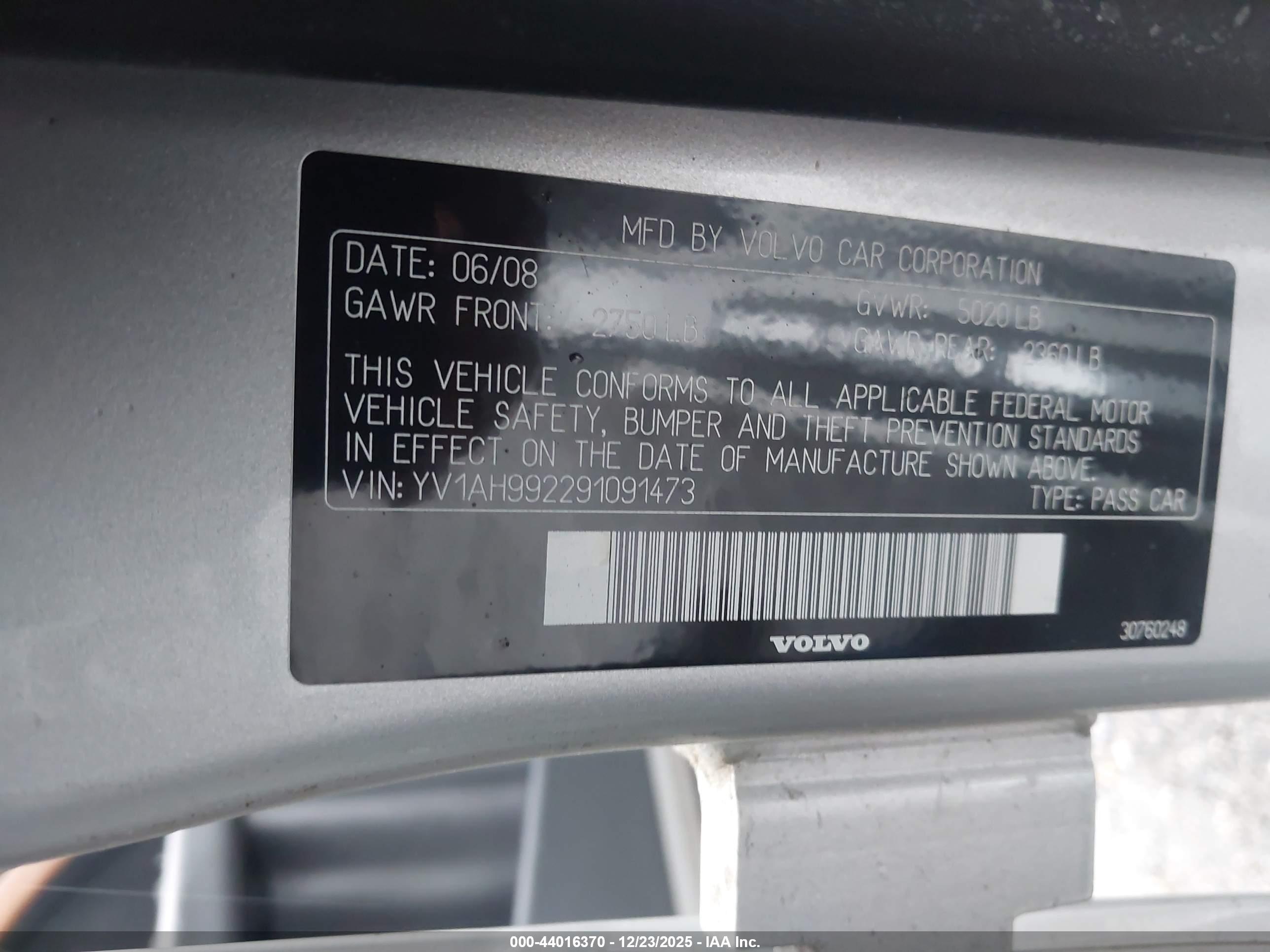 VOLVO S80 image 9