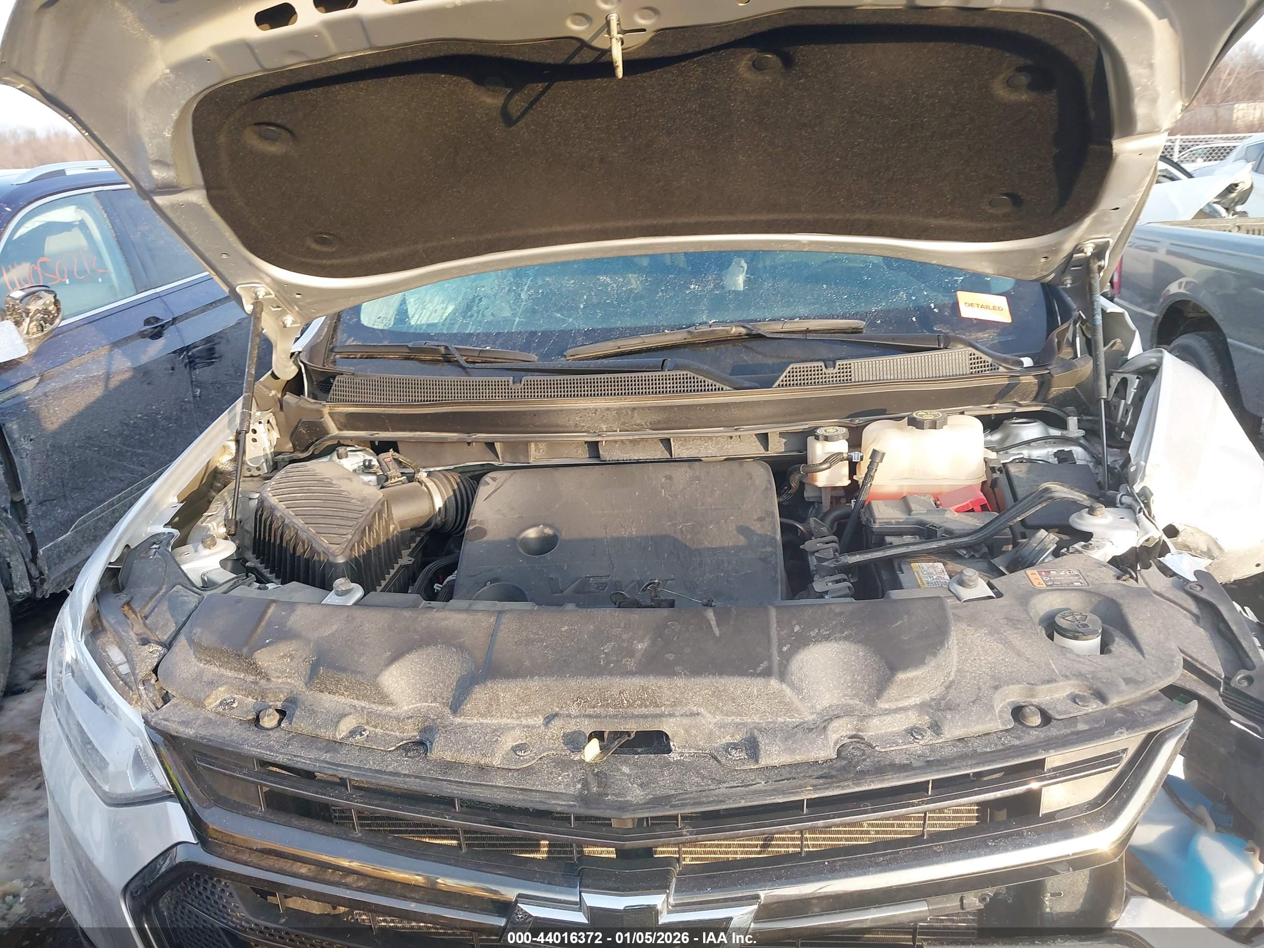 CHEVROLET TRAVERSE image 10