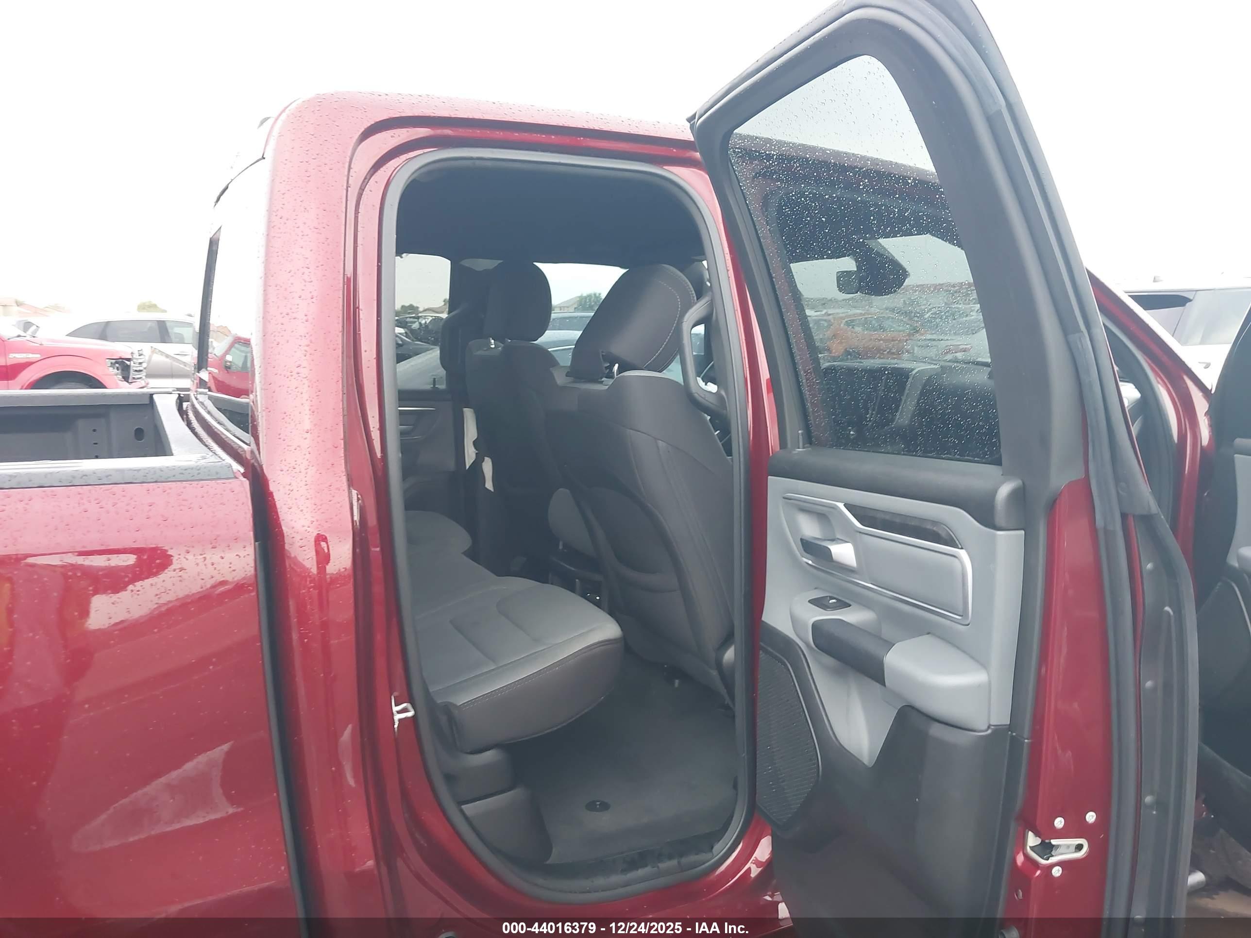 RAM 1500 image 8