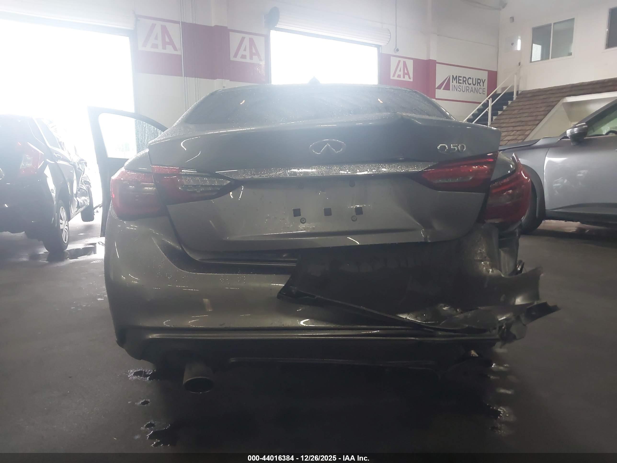 INFINITI Q50 image 6