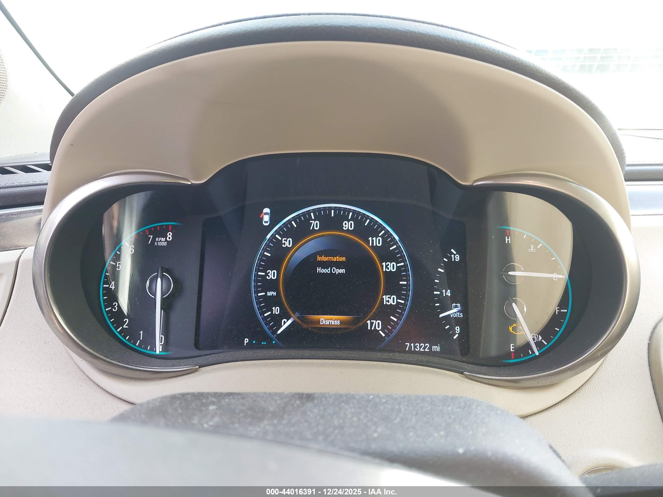 BUICK LACROSSE image 7