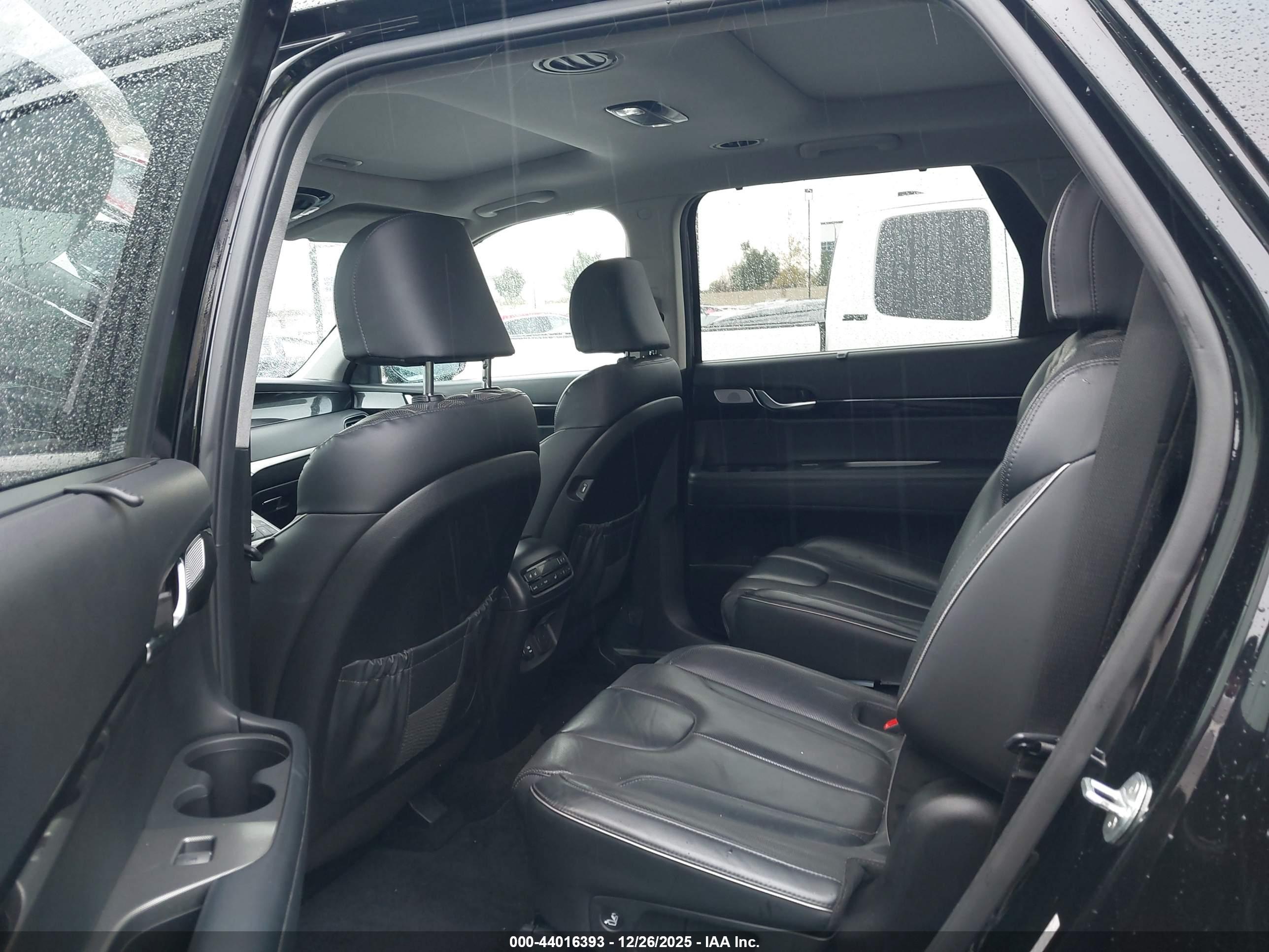 HYUNDAI PALISADE image 8