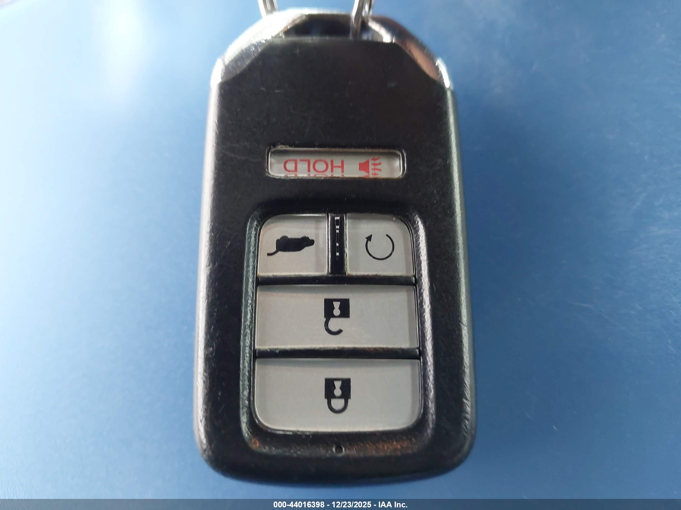 HONDA CR-V image 11