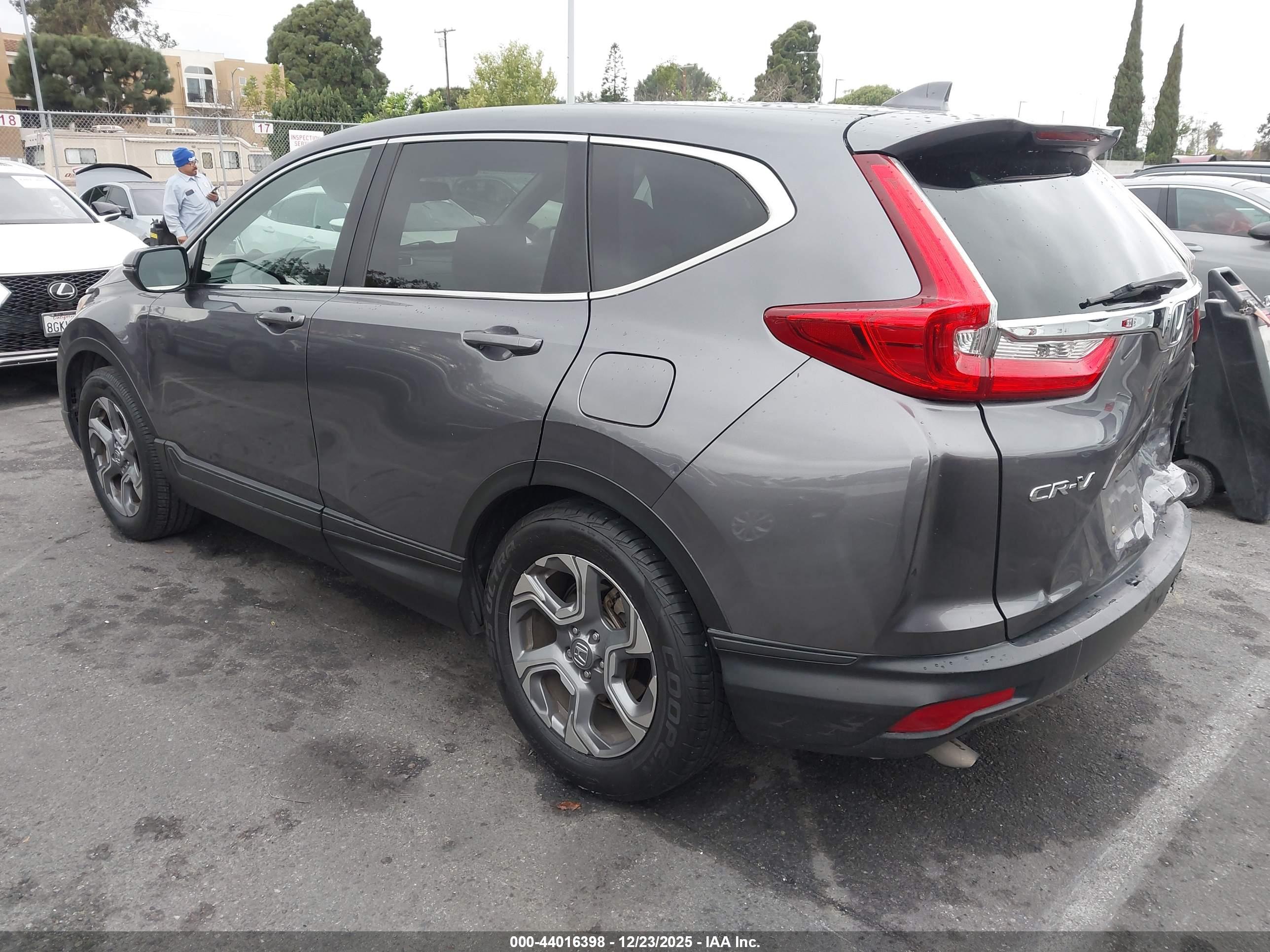 HONDA CR-V image 3