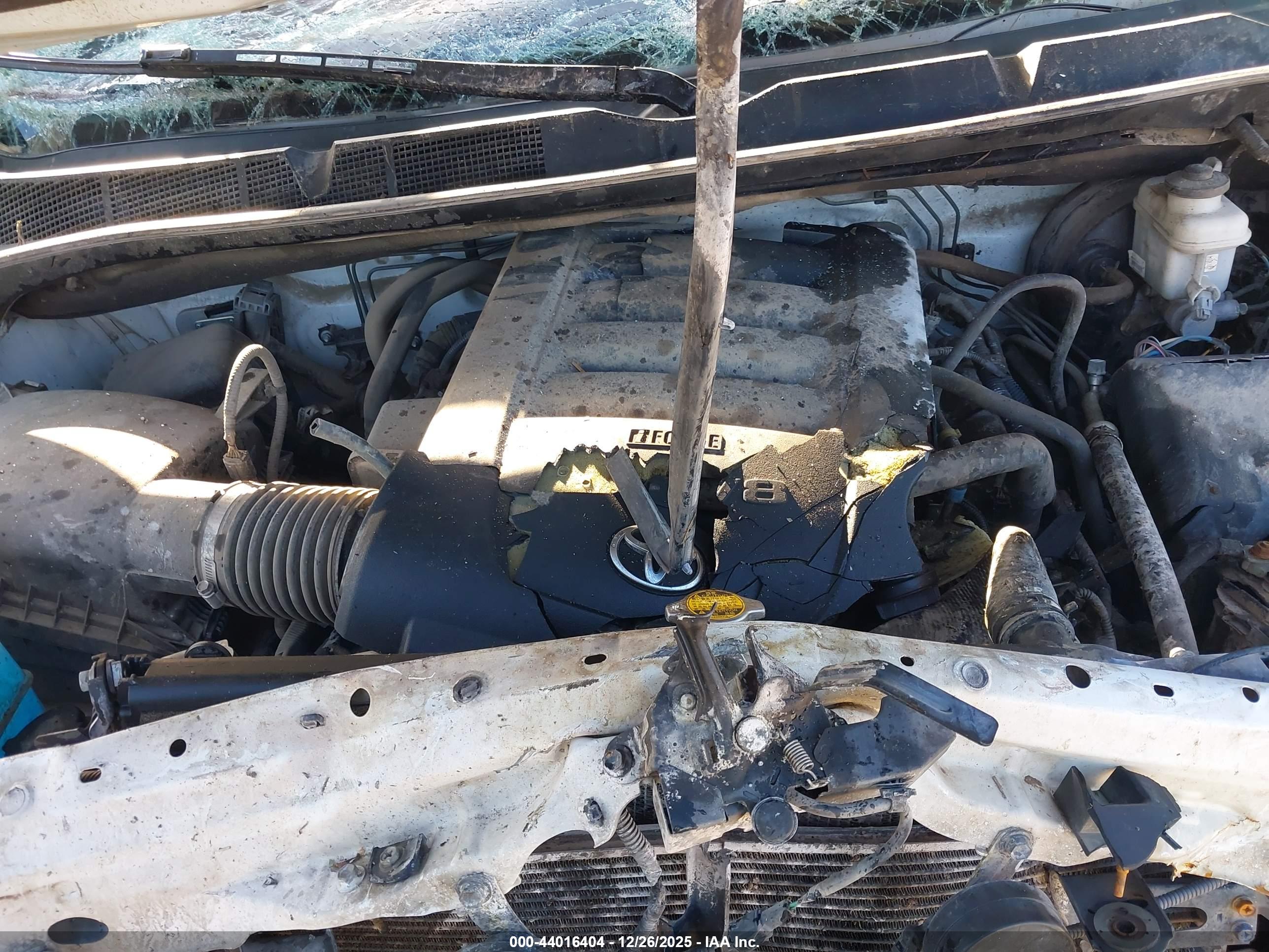 TOYOTA TUNDRA image 10