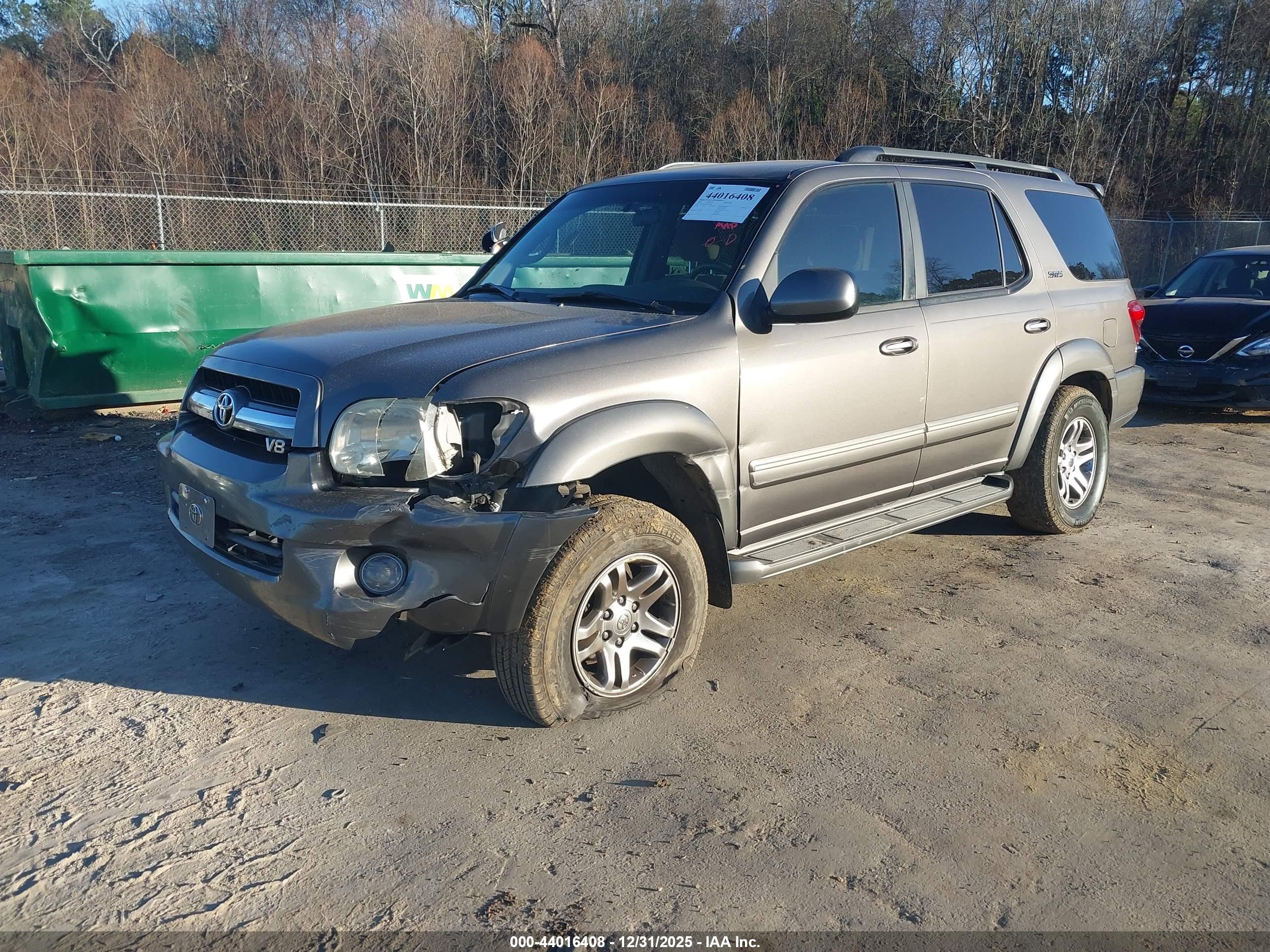 TOYOTA SEQUOIA image 2