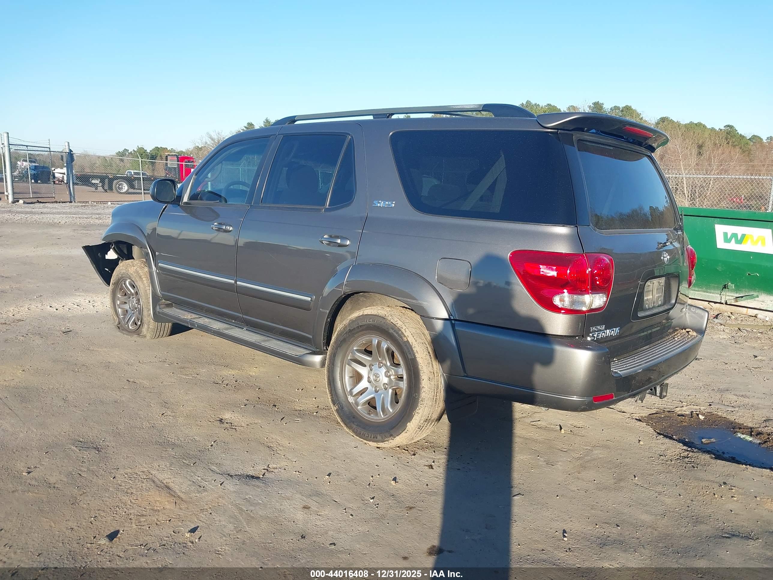 TOYOTA SEQUOIA image 3