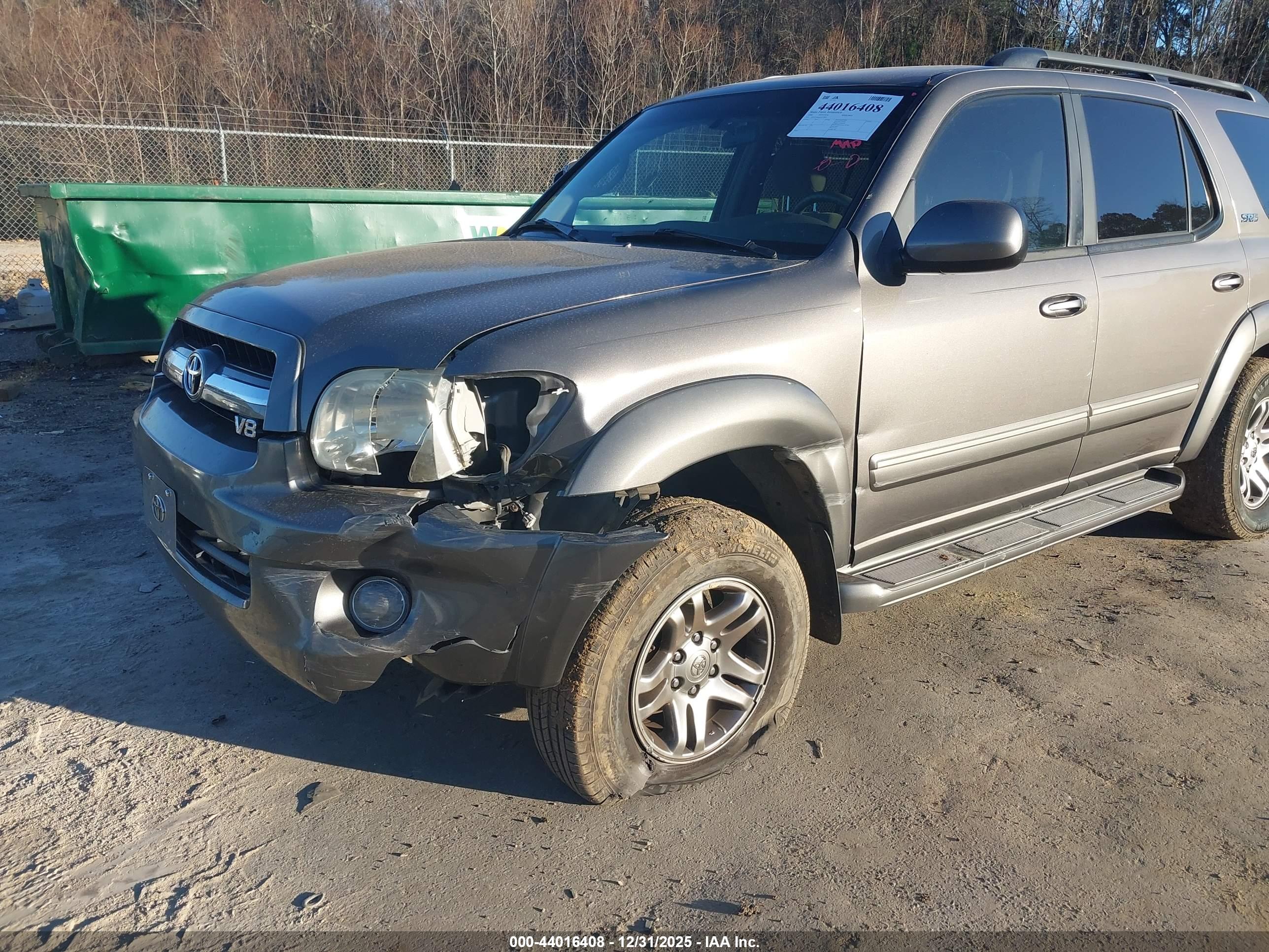 TOYOTA SEQUOIA image 6
