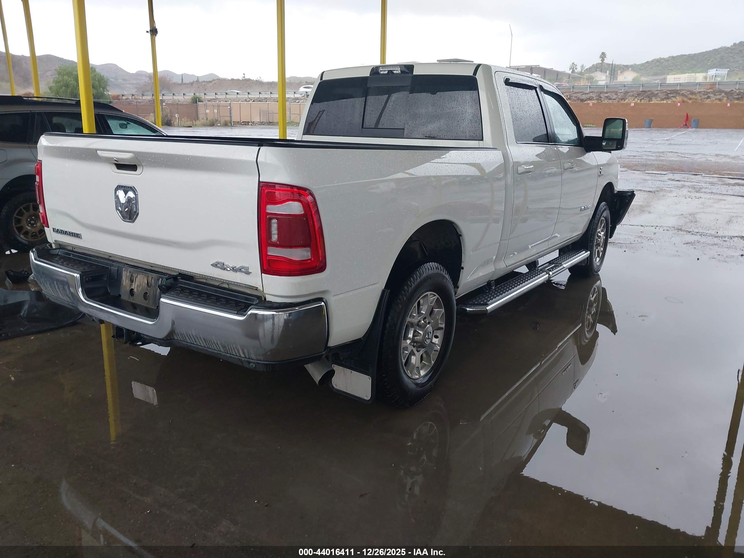RAM 2500 image 4