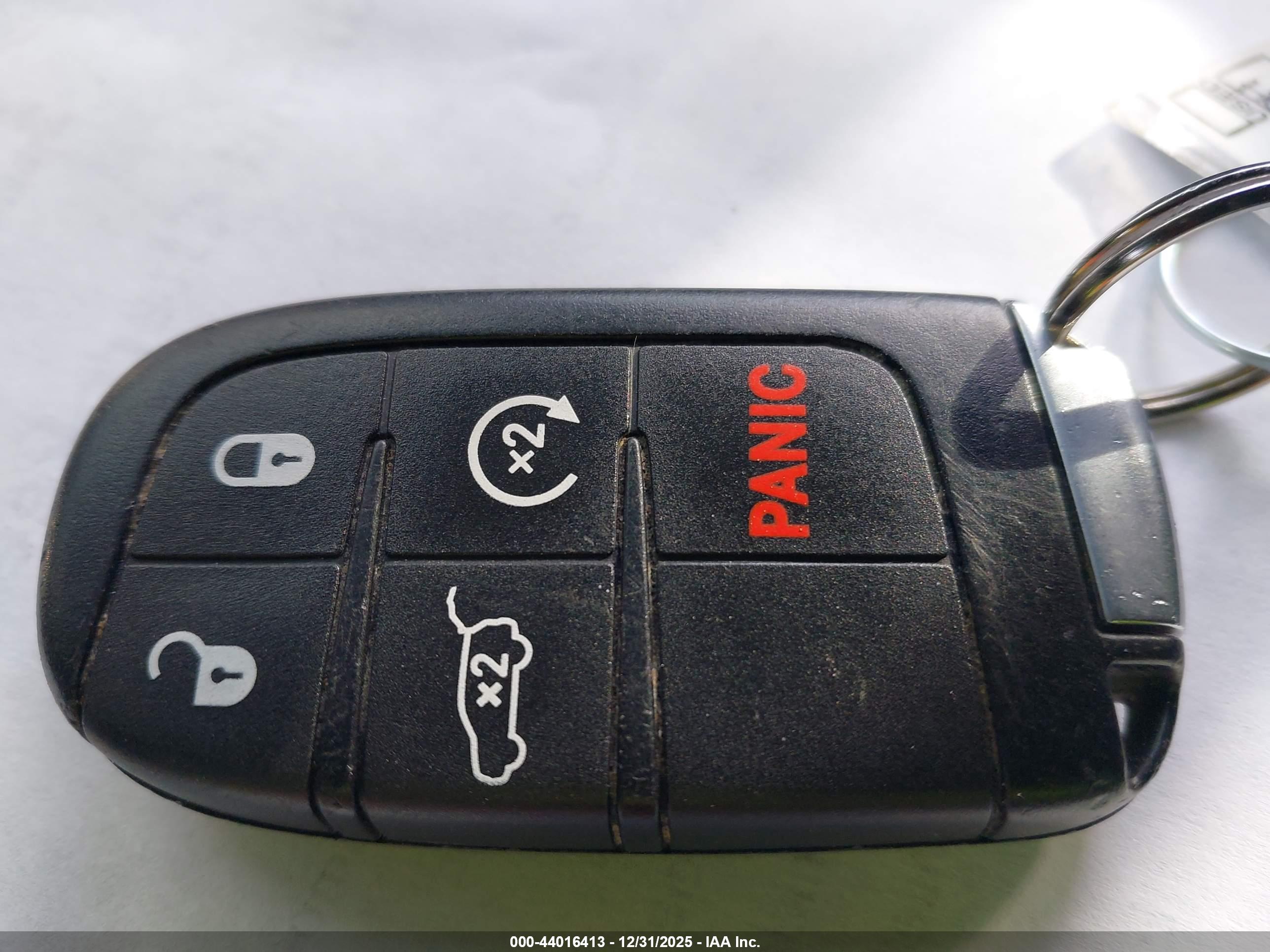 JEEP GRAND image 11
