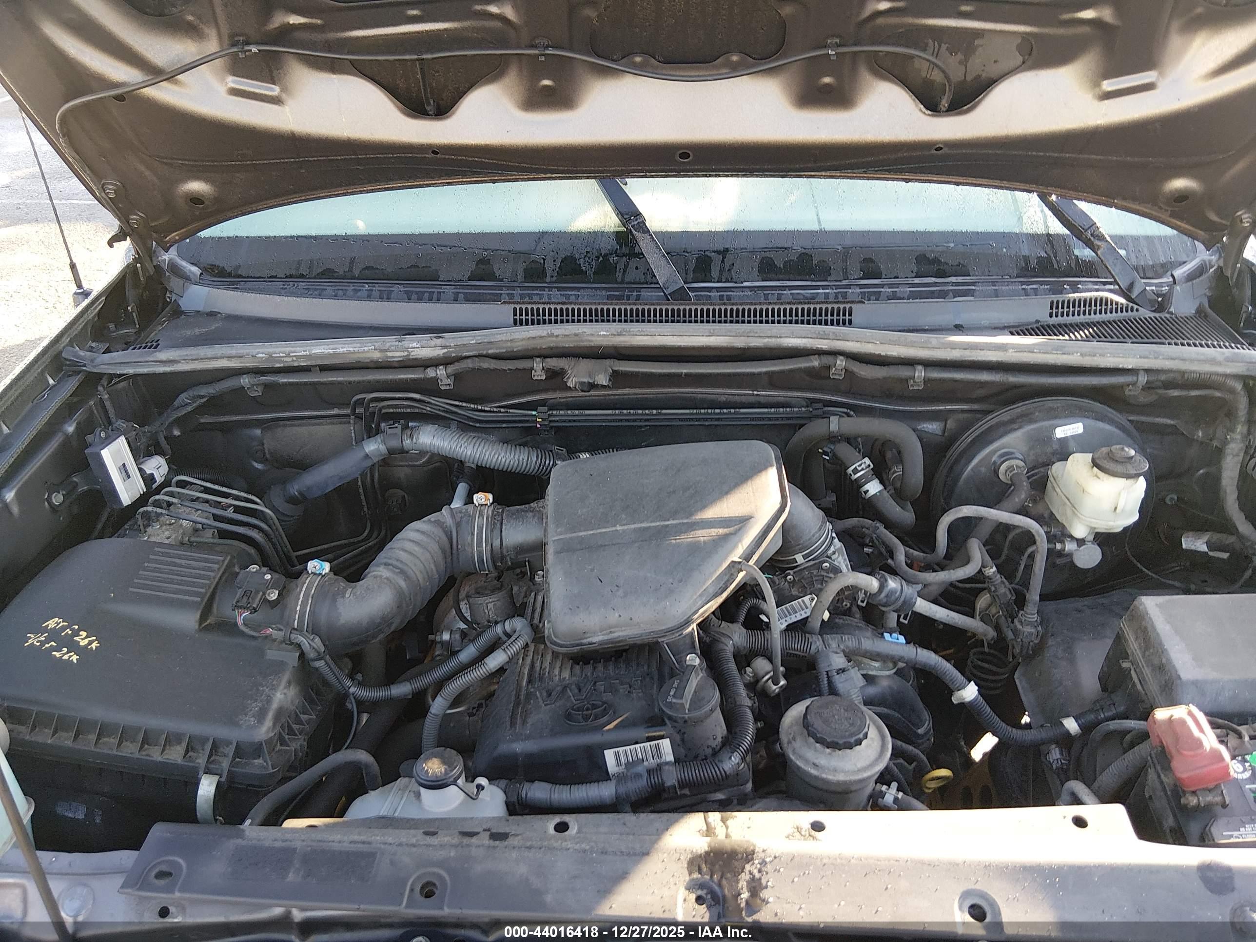 TOYOTA TACOMA image 10