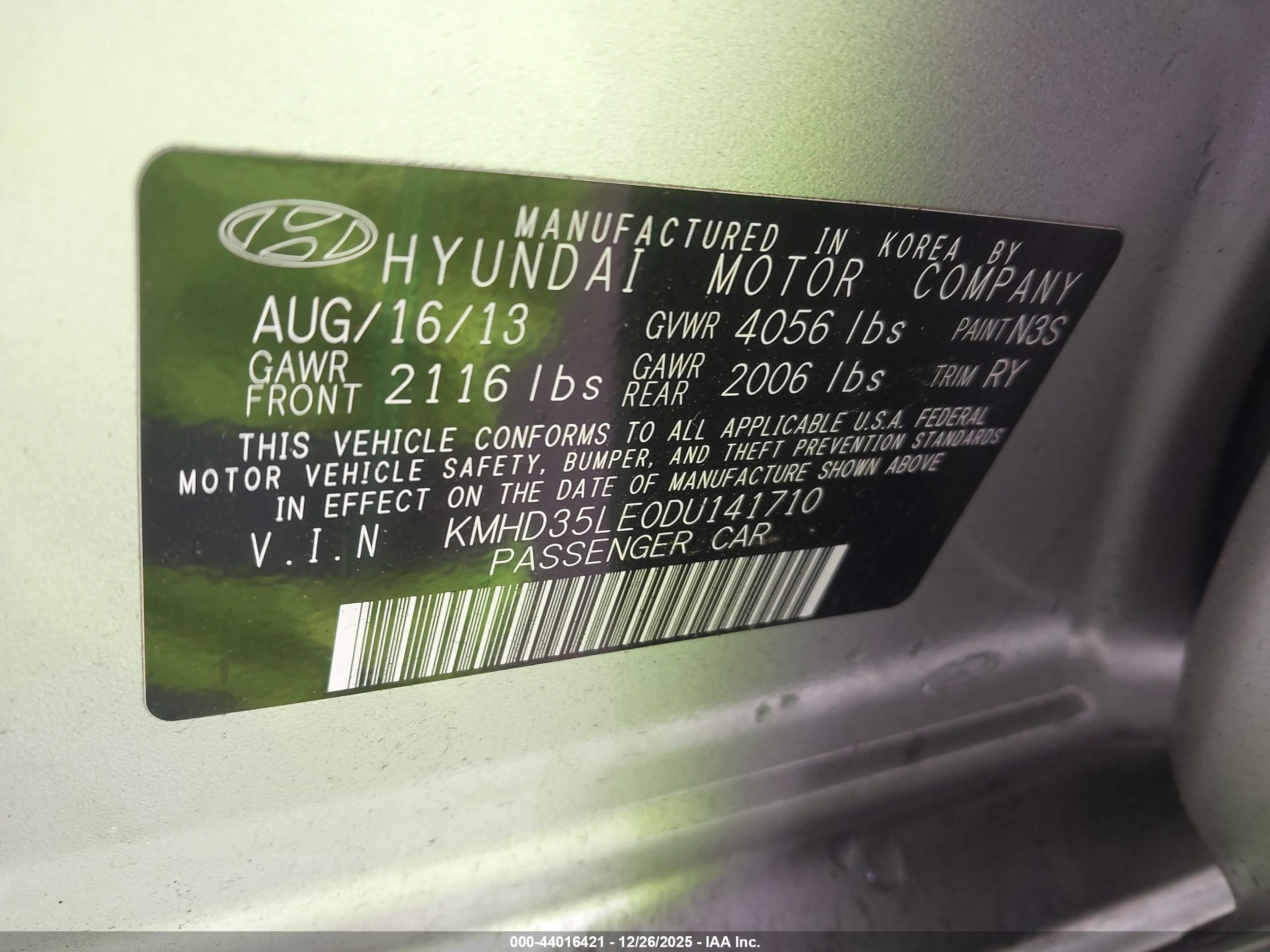 HYUNDAI ELANTRA image 9