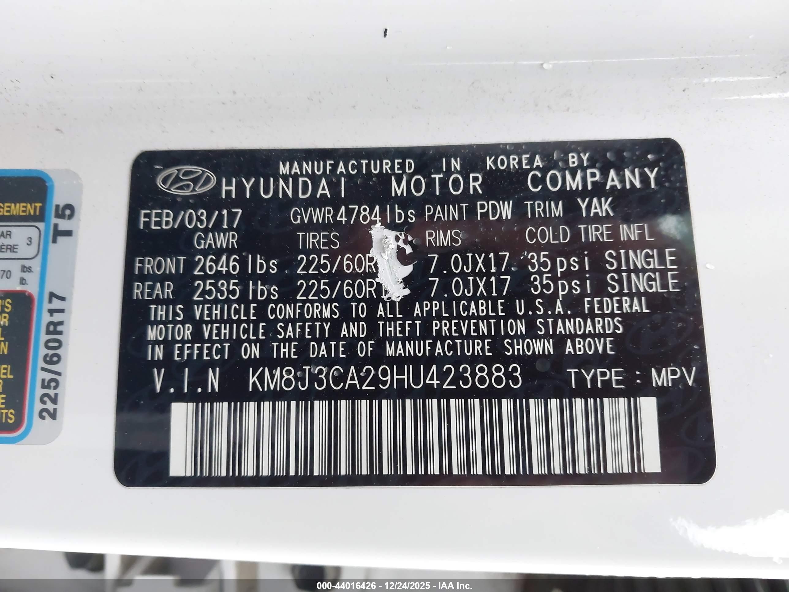 HYUNDAI TUCSON image 9