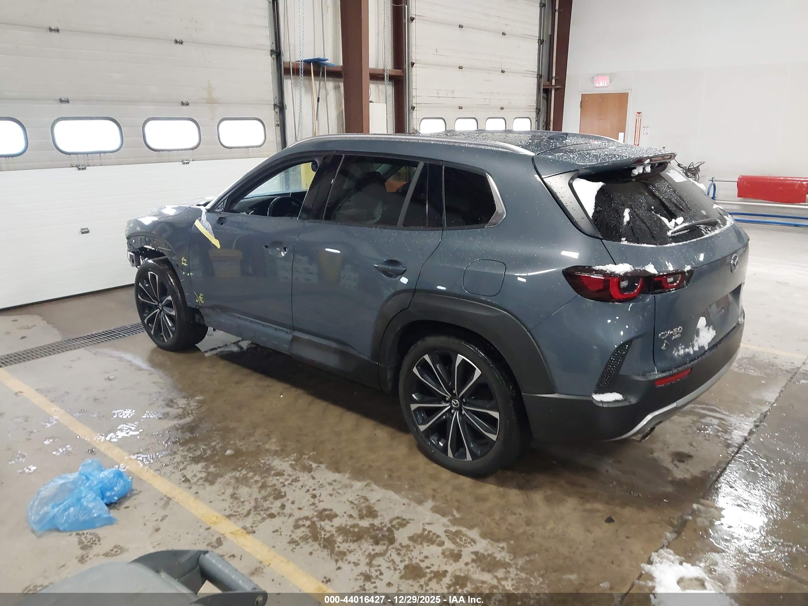 MAZDA CX-50 image 3