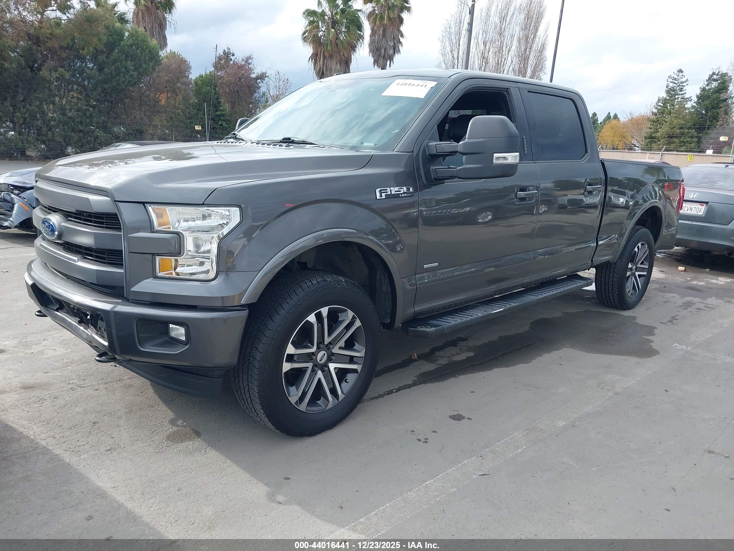 FORD F-150 image 2