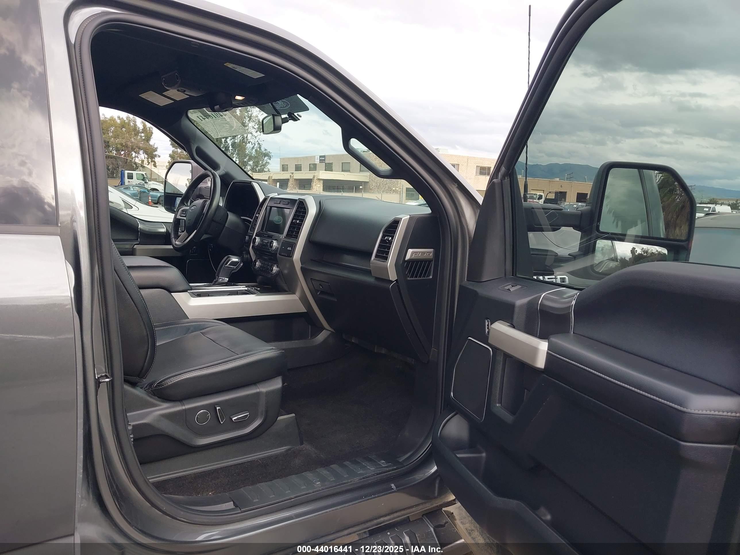 FORD F-150 image 5