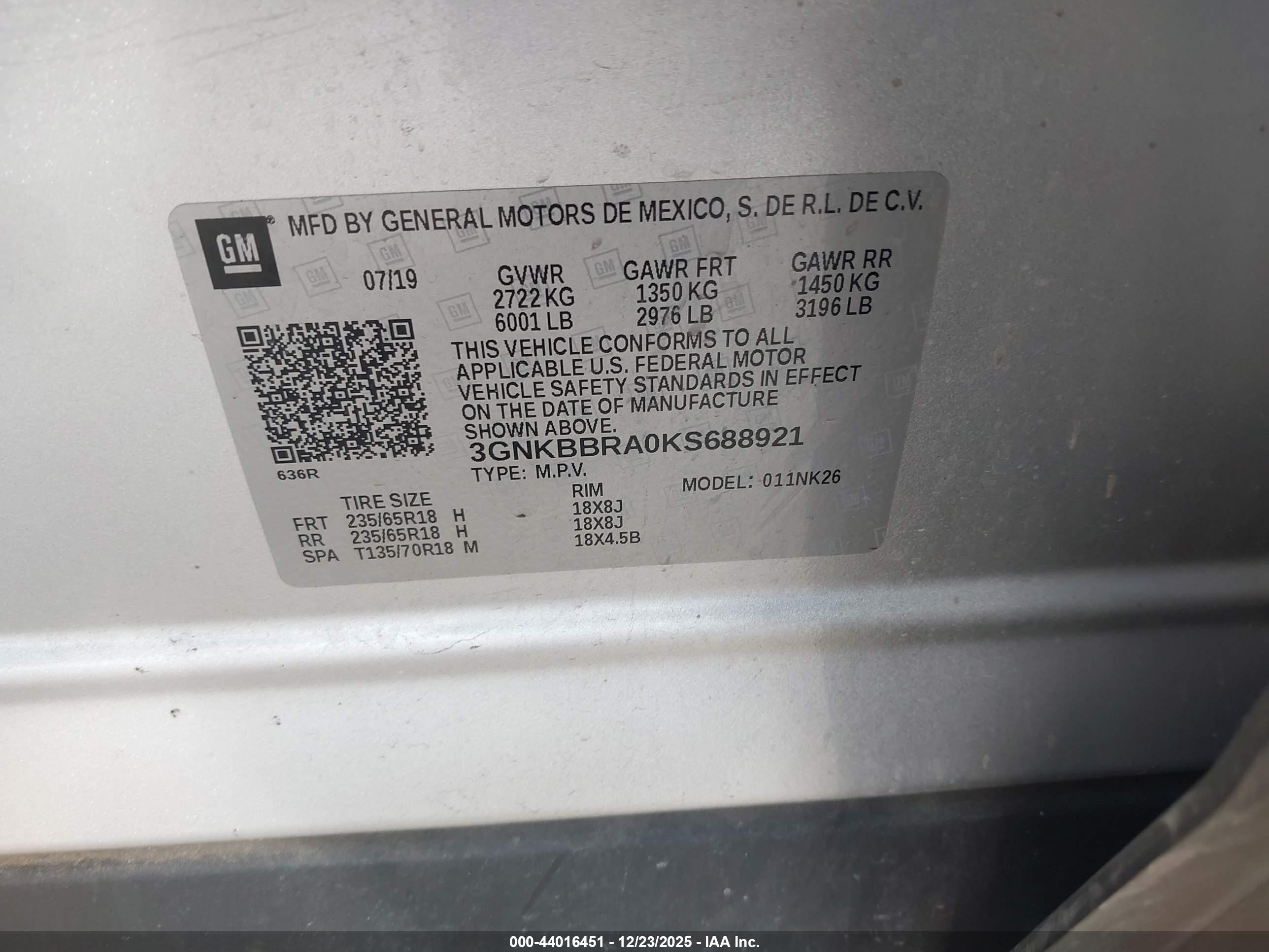CHEVROLET BLAZER image 9