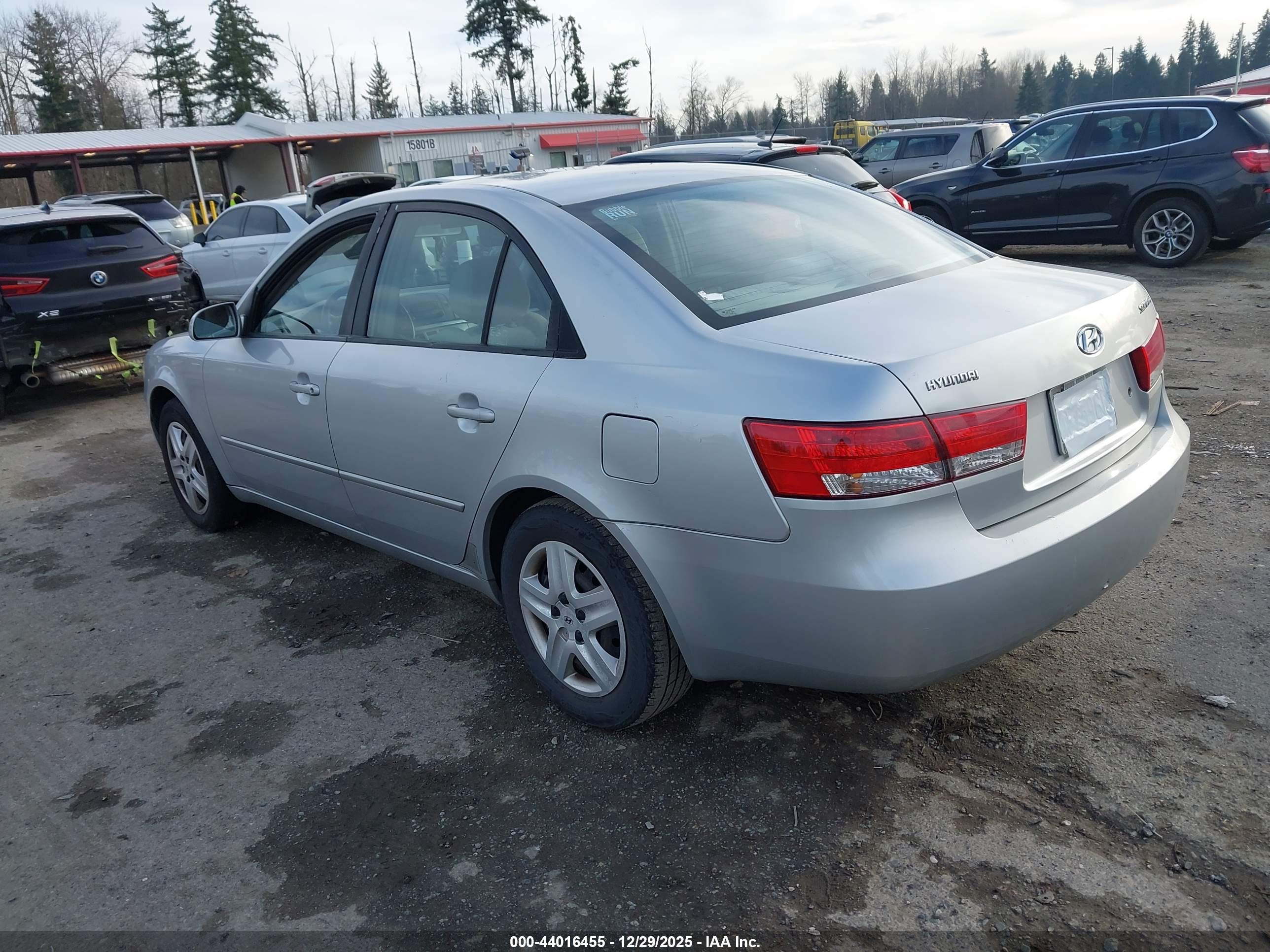HYUNDAI SONATA image 3