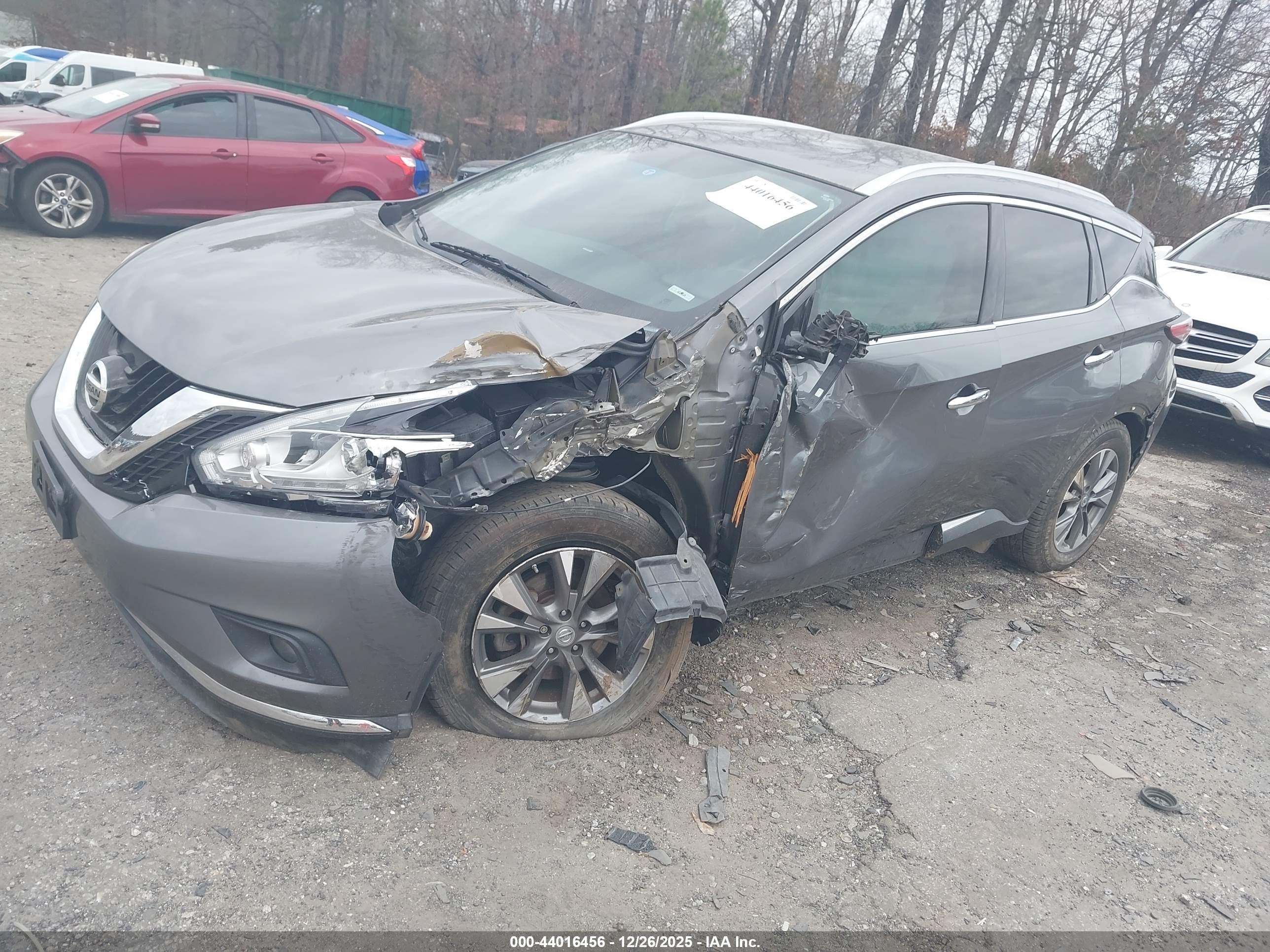 NISSAN MURANO image 2