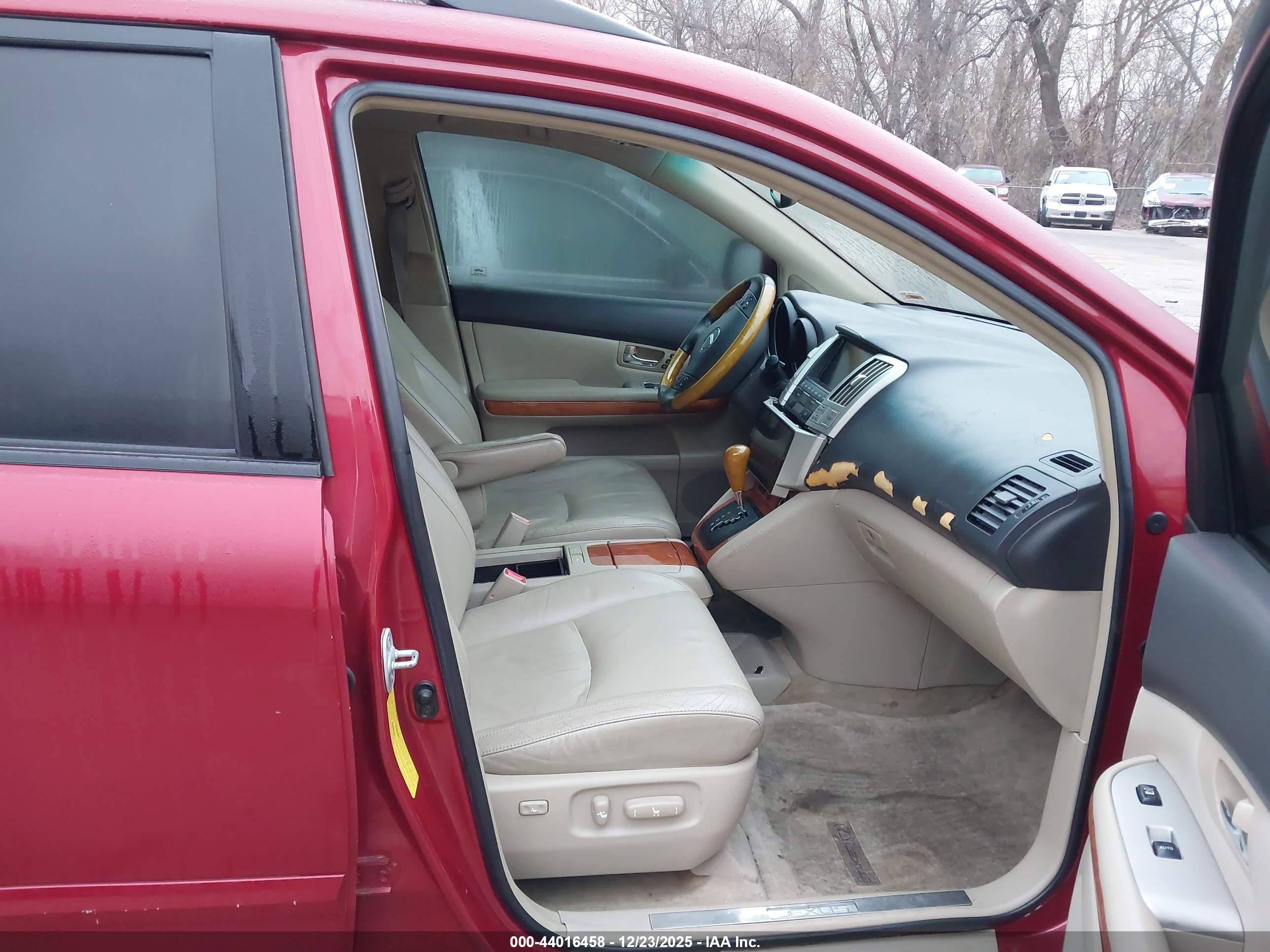 LEXUS RX image 5