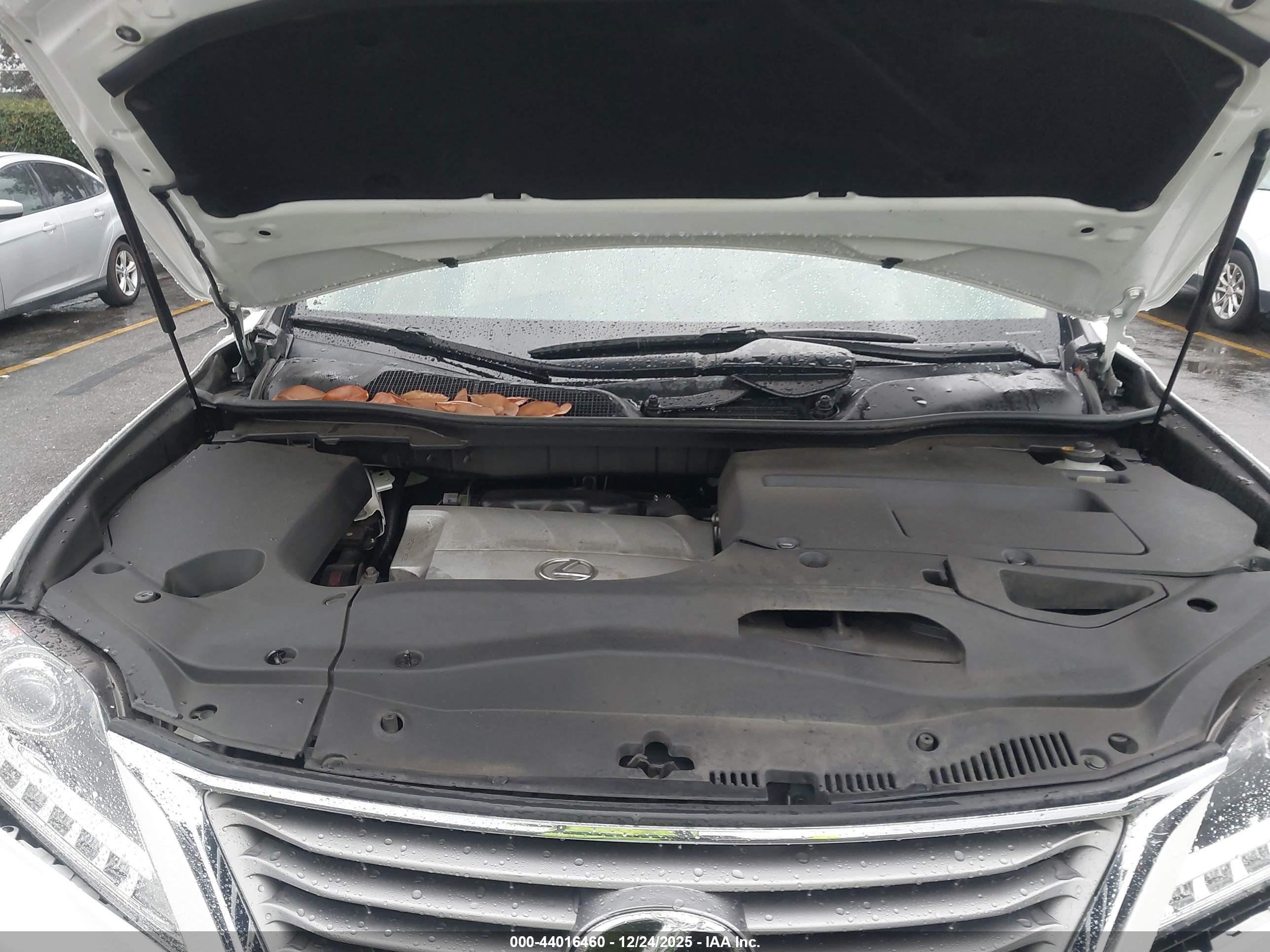 LEXUS RX image 10