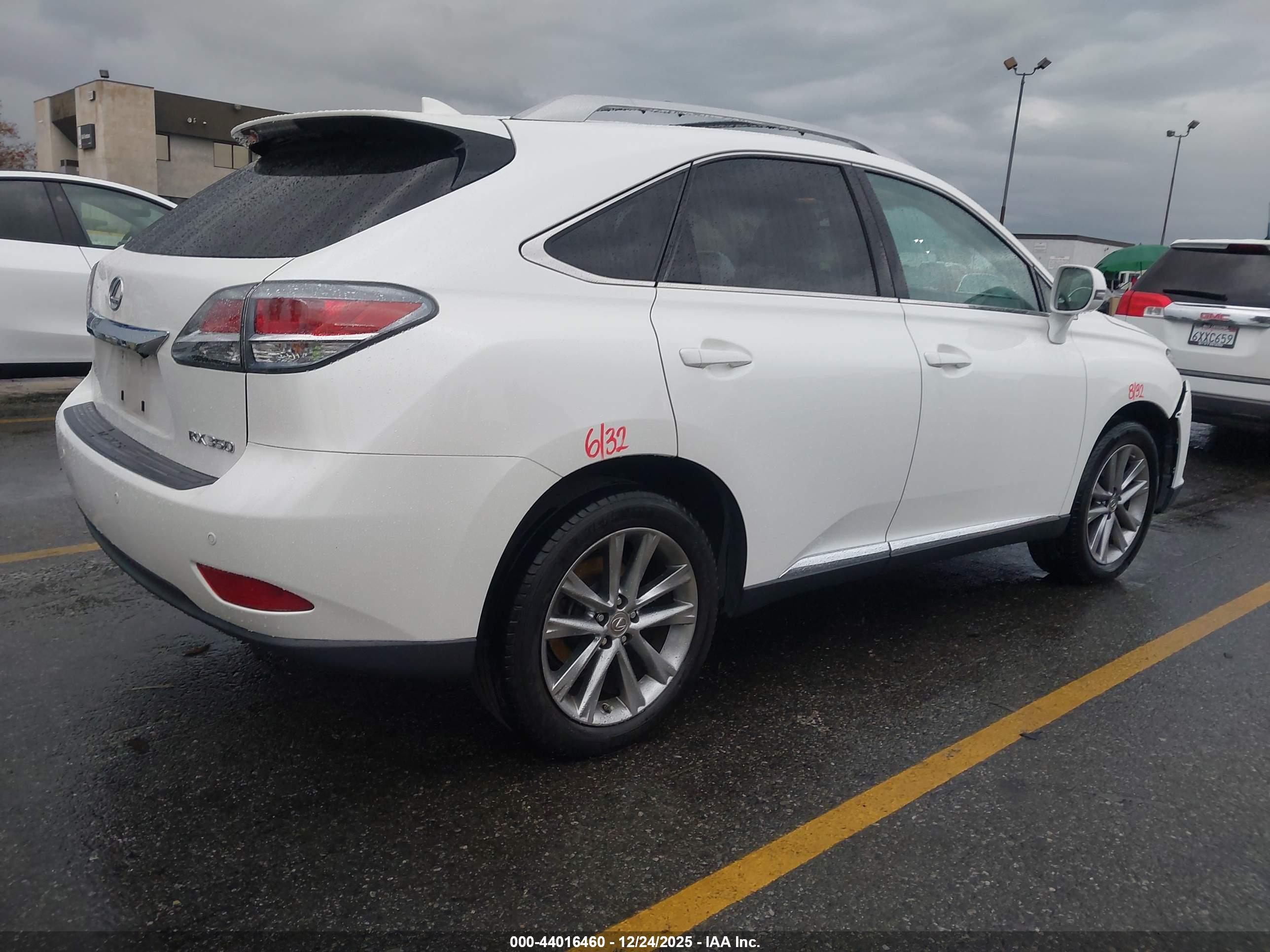 LEXUS RX image 4