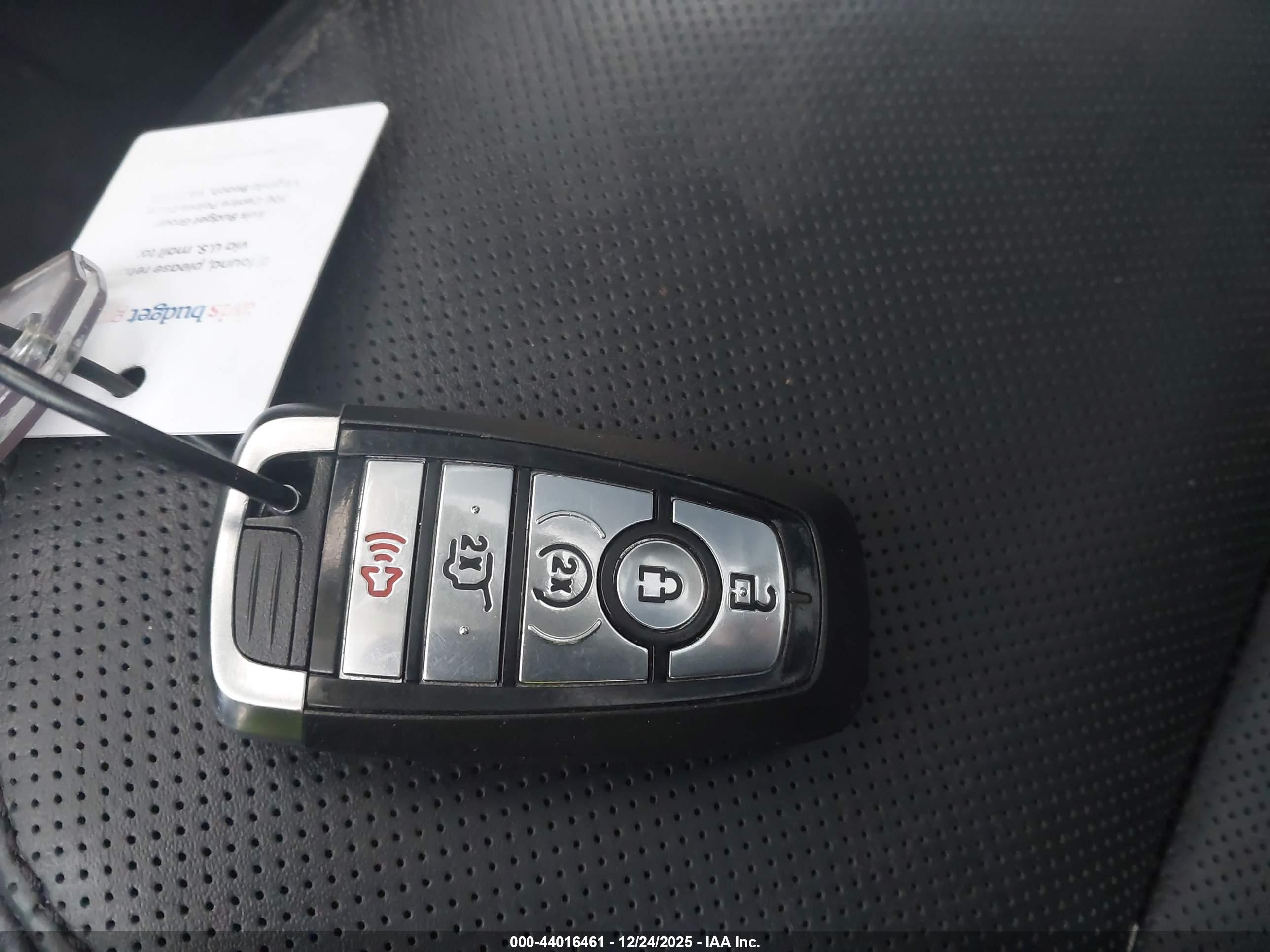 FORD EXPEDITION image 11