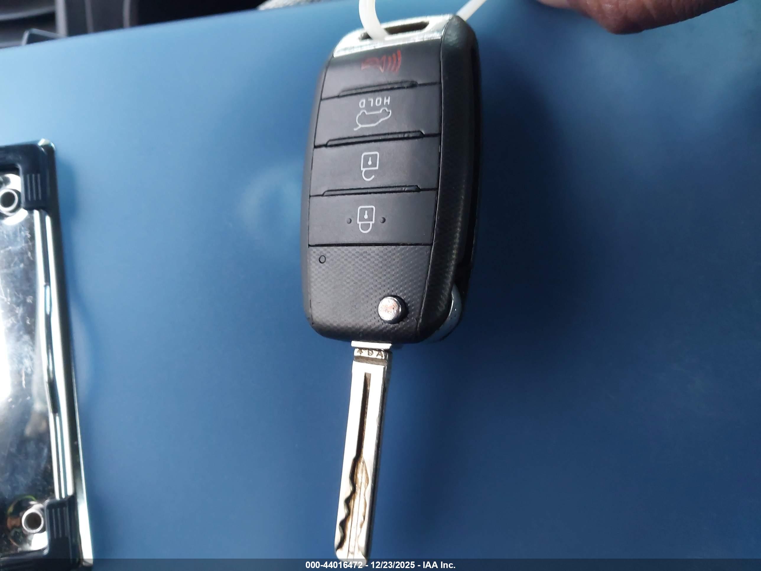 KIA SOUL image 11
