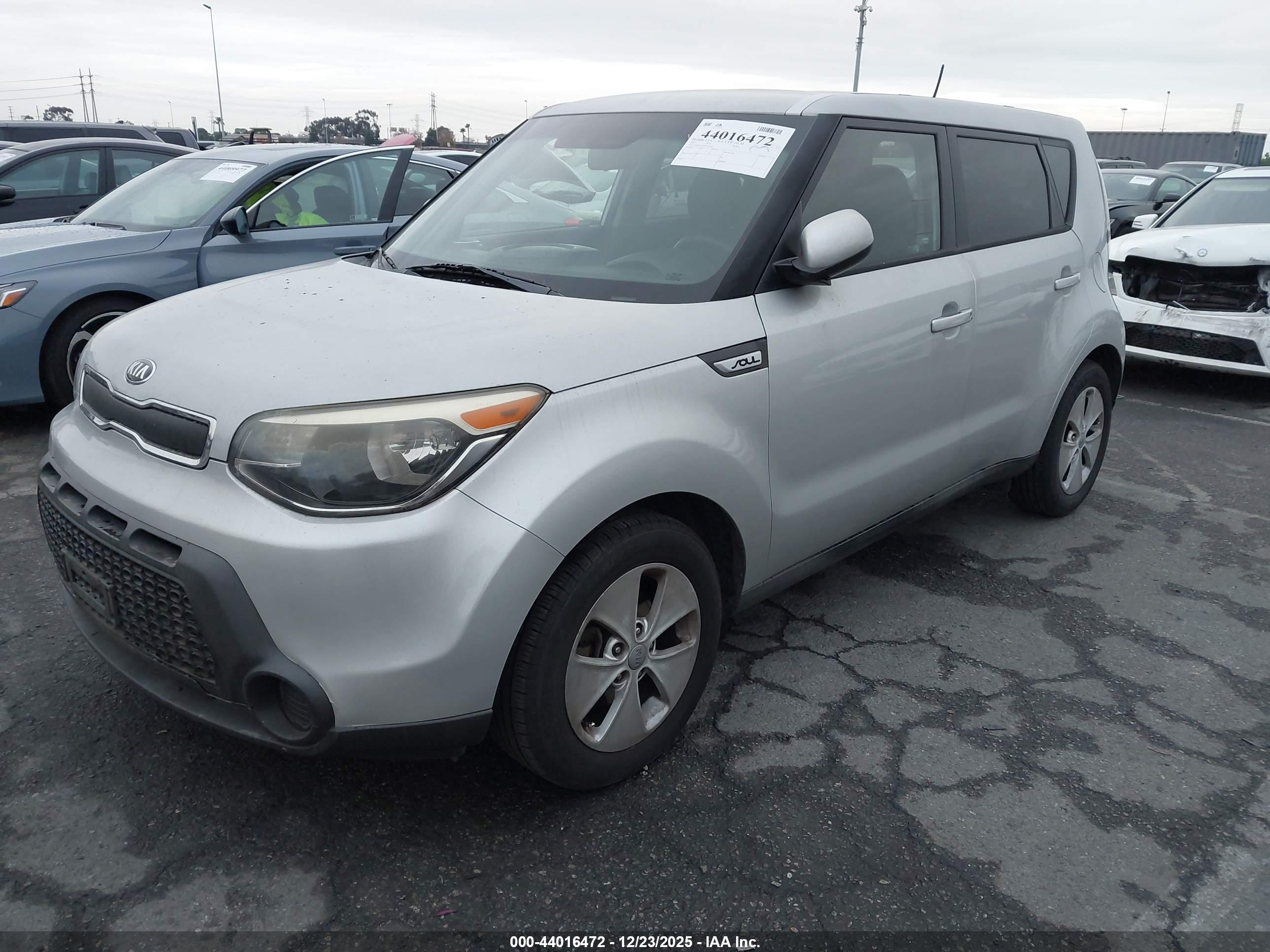KIA SOUL image 2