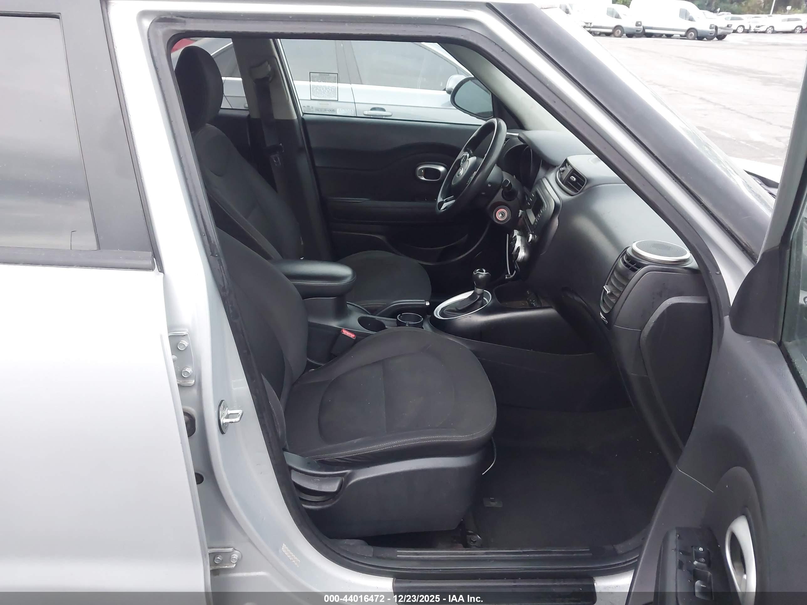 KIA SOUL image 5