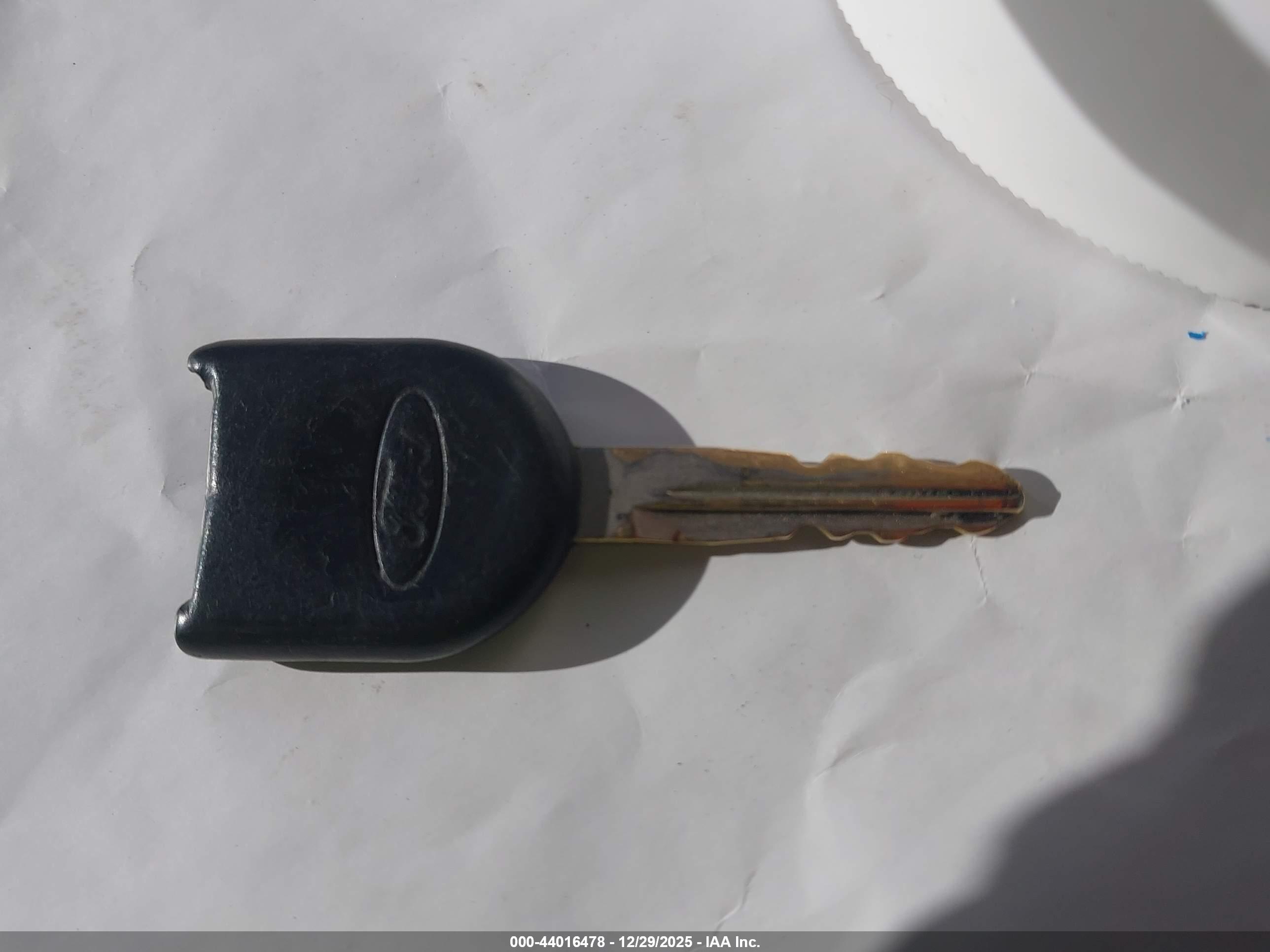 FORD FOCUS image 11