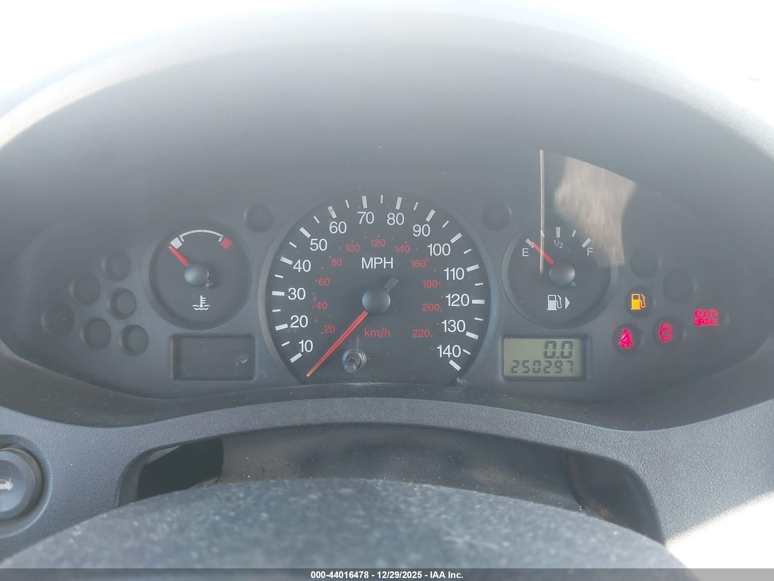 FORD FOCUS image 7
