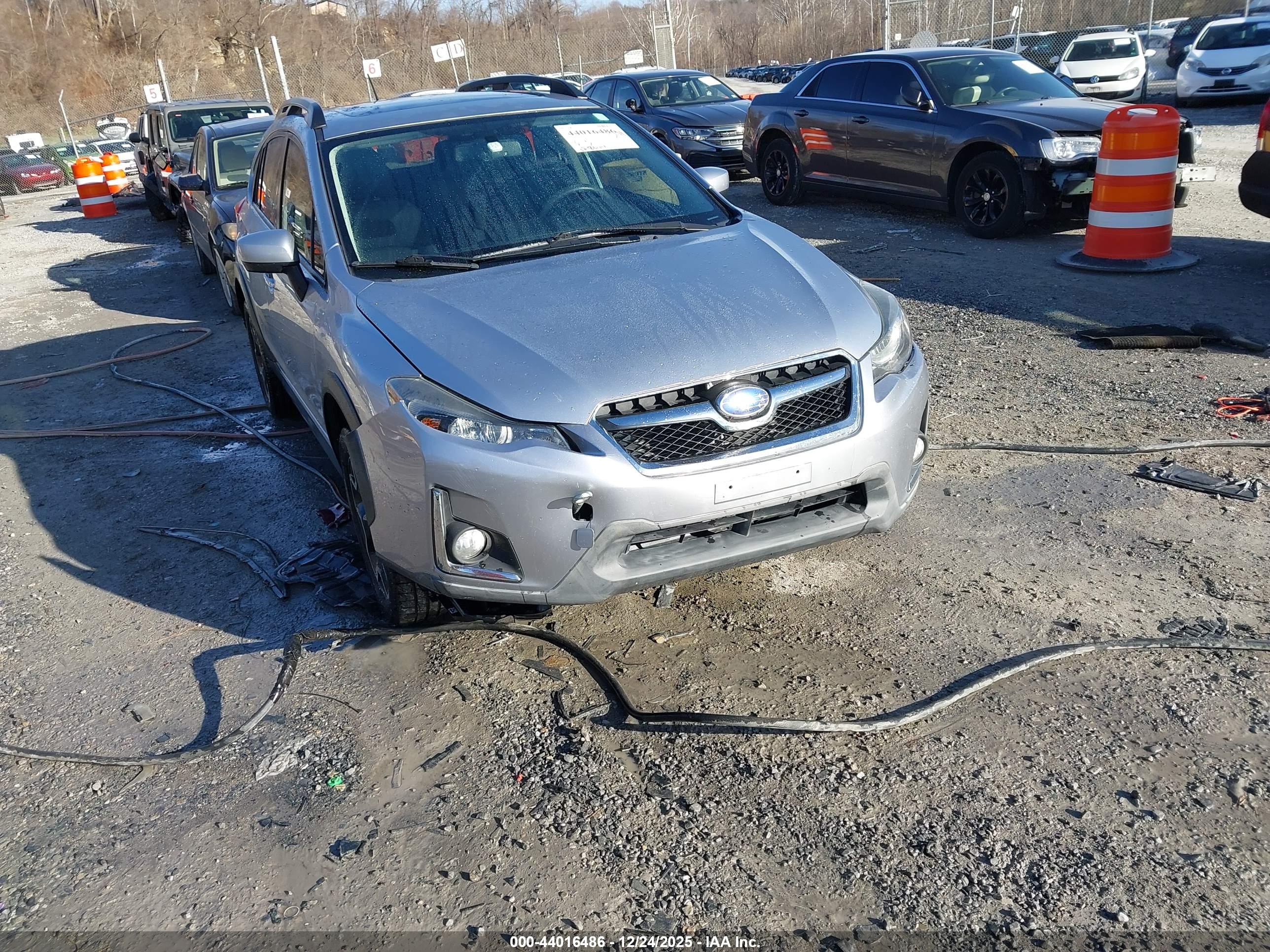 SUBARU XV image 6