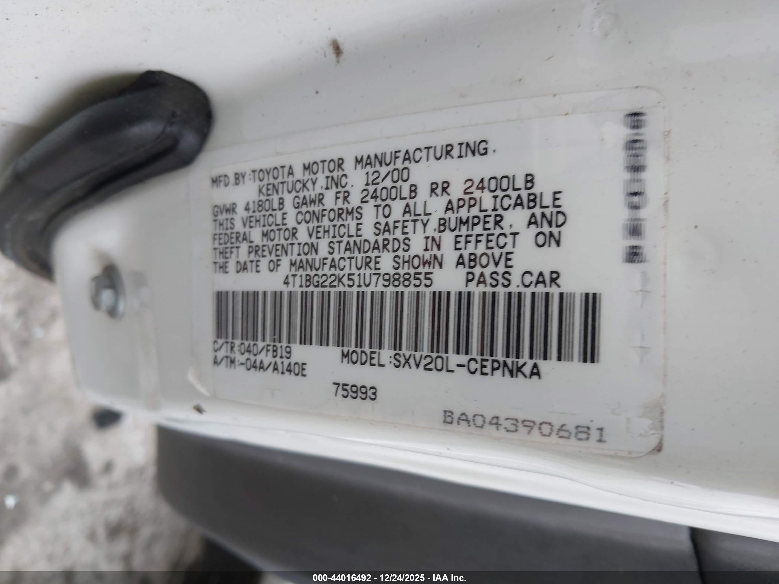 TOYOTA CAMRY image 9
