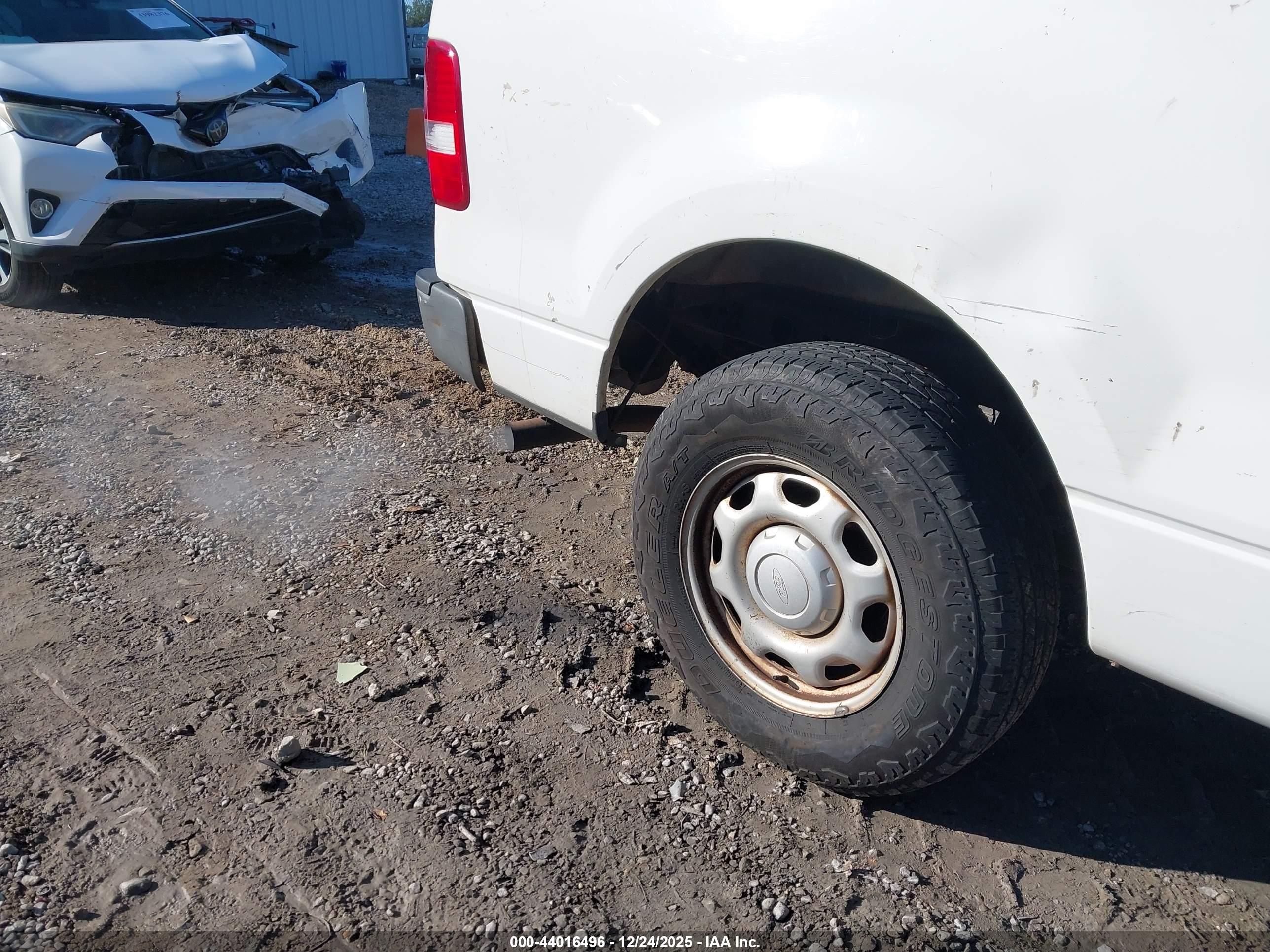 FORD F-150 image 6