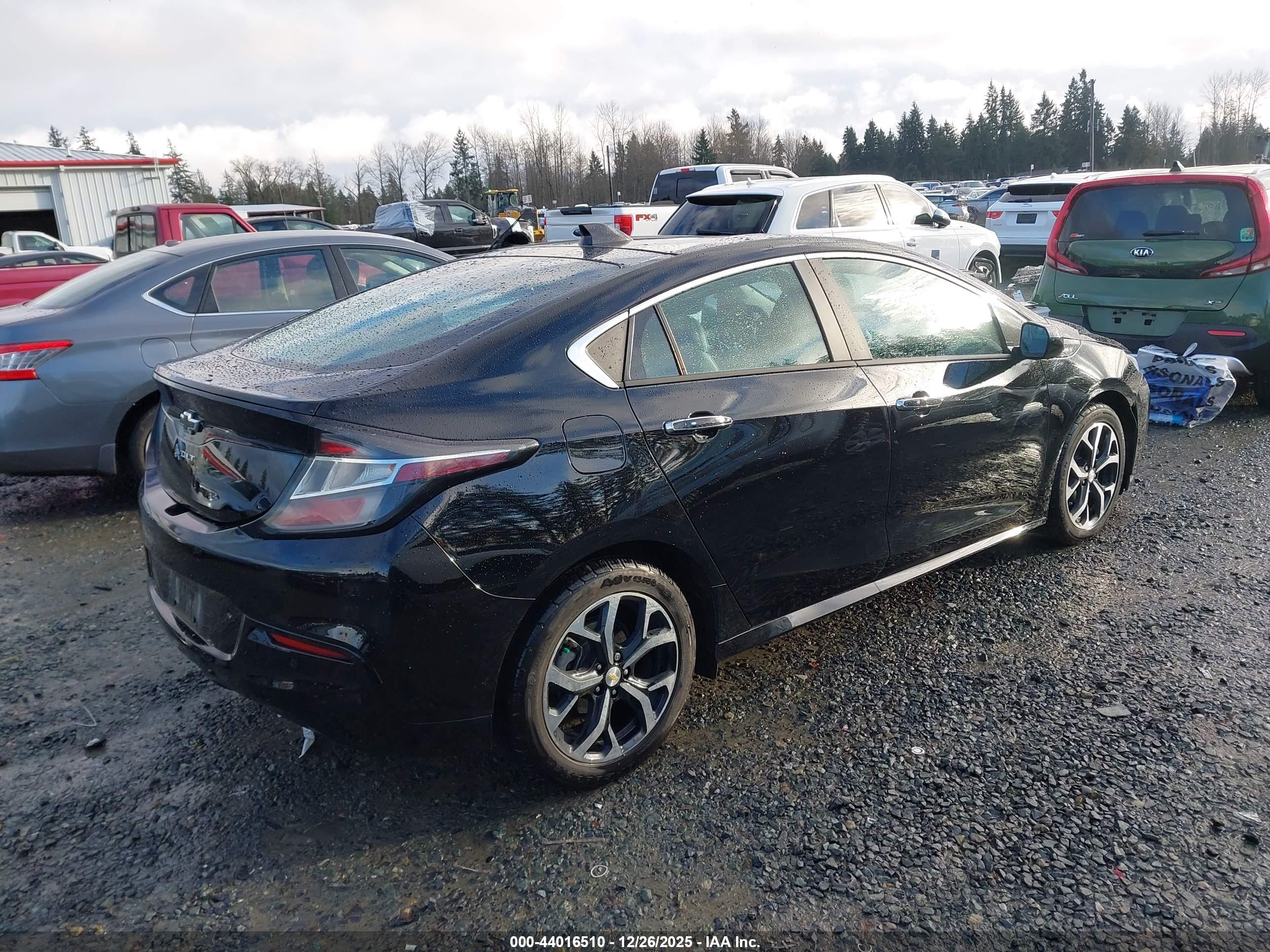 CHEVROLET VOLT image 4