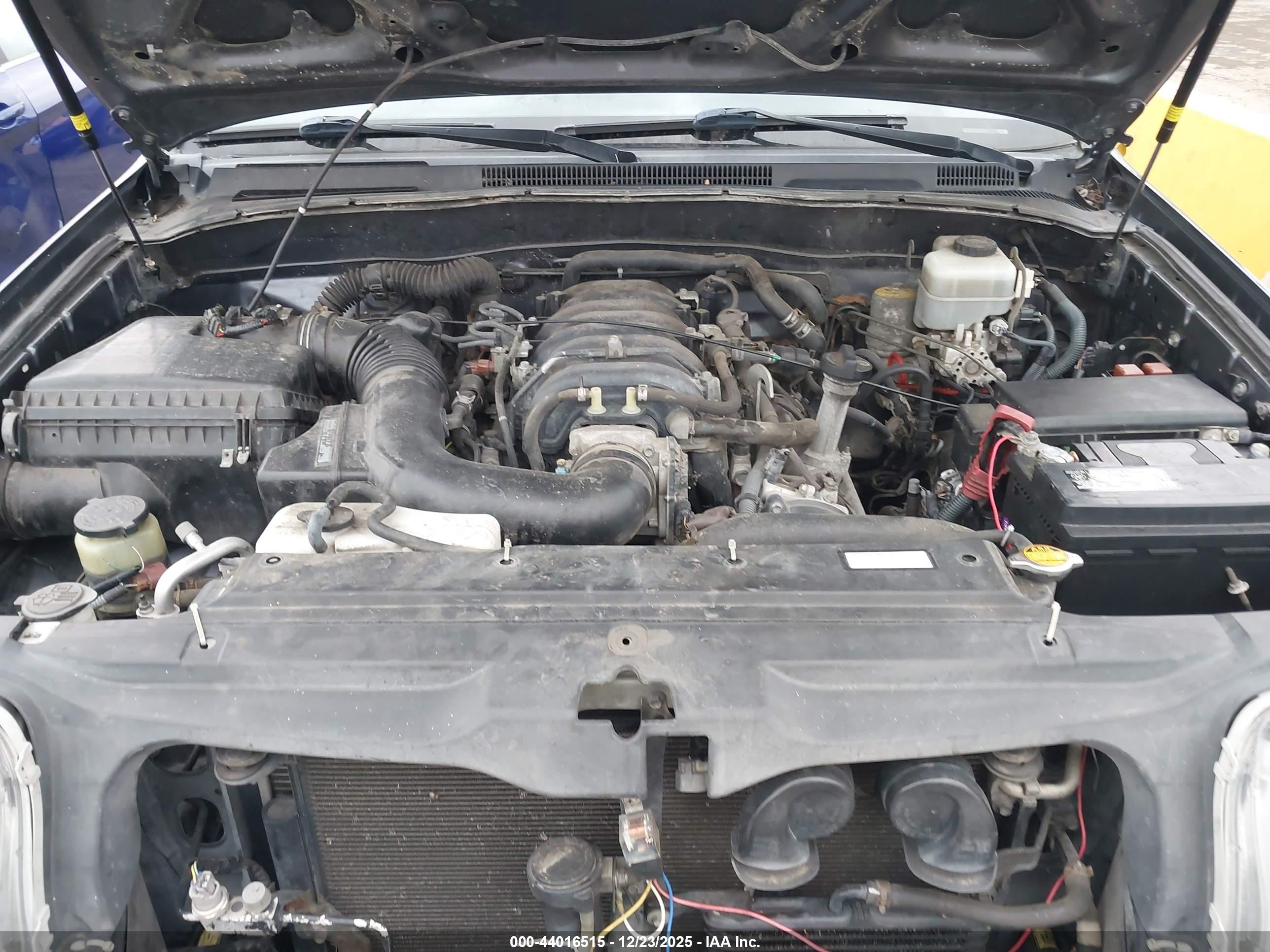 TOYOTA 4RUNNER image 10