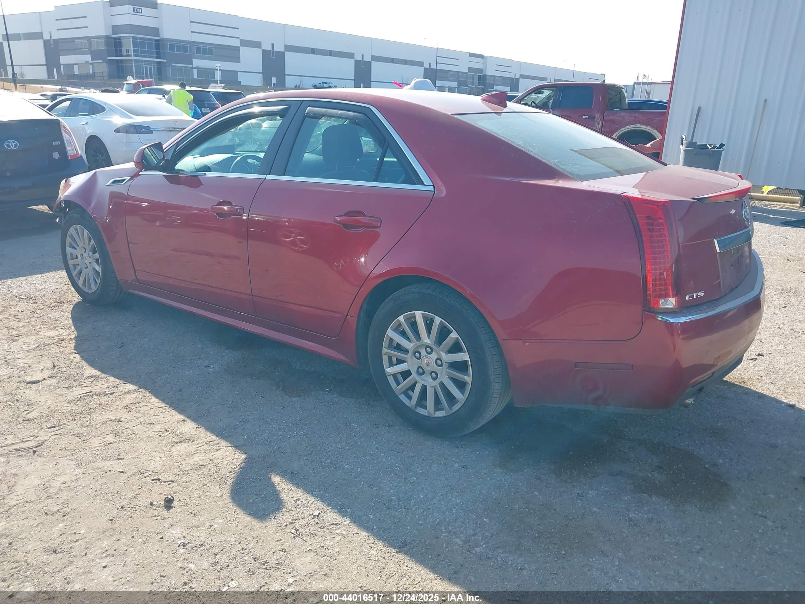 CADILLAC CTS image 3