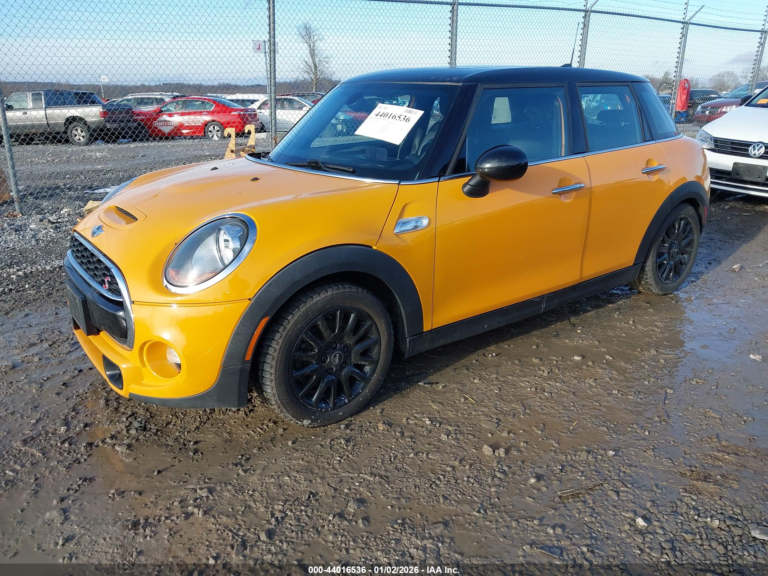 MINI HARDTOP image 2