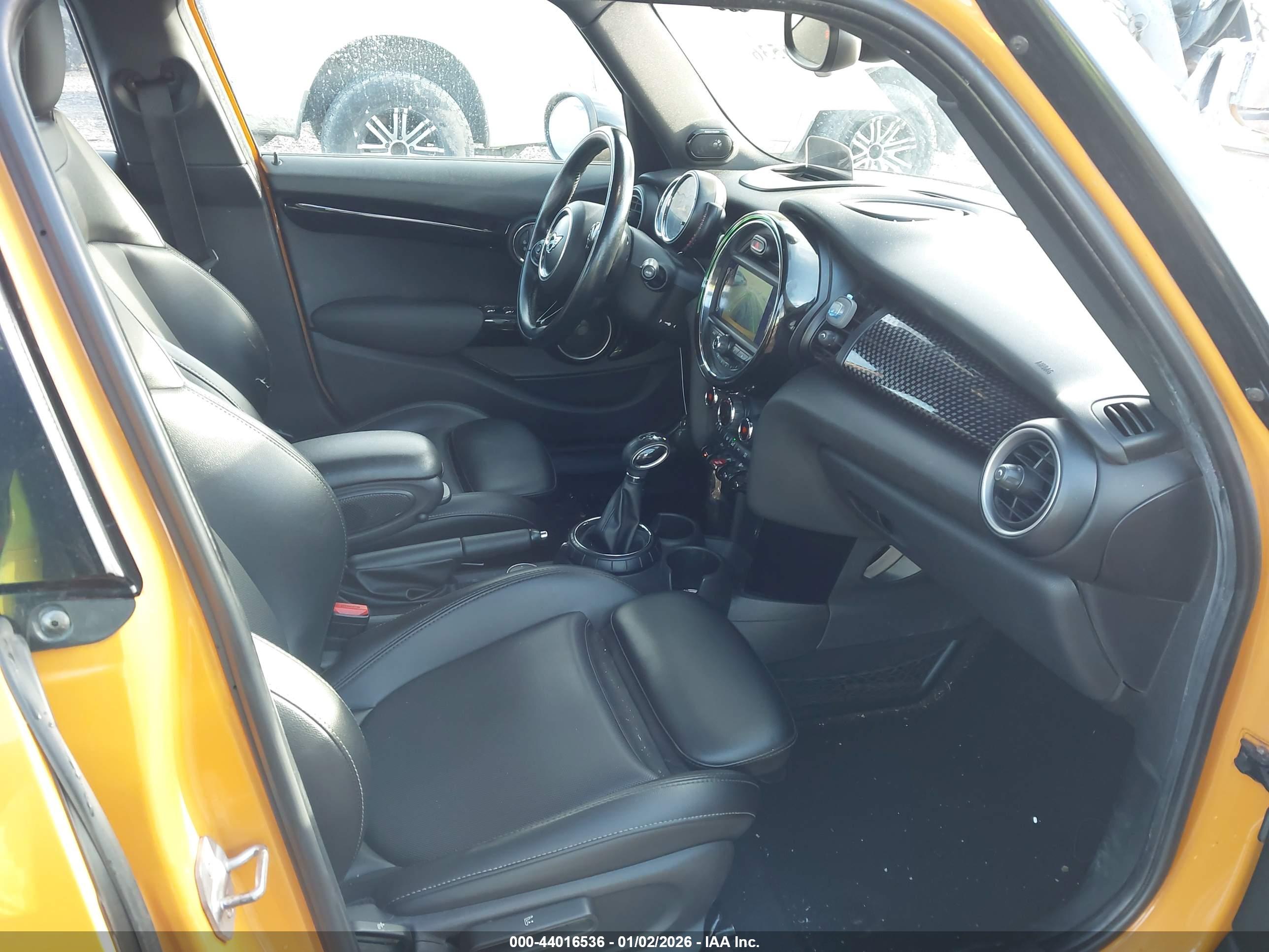 MINI HARDTOP image 5