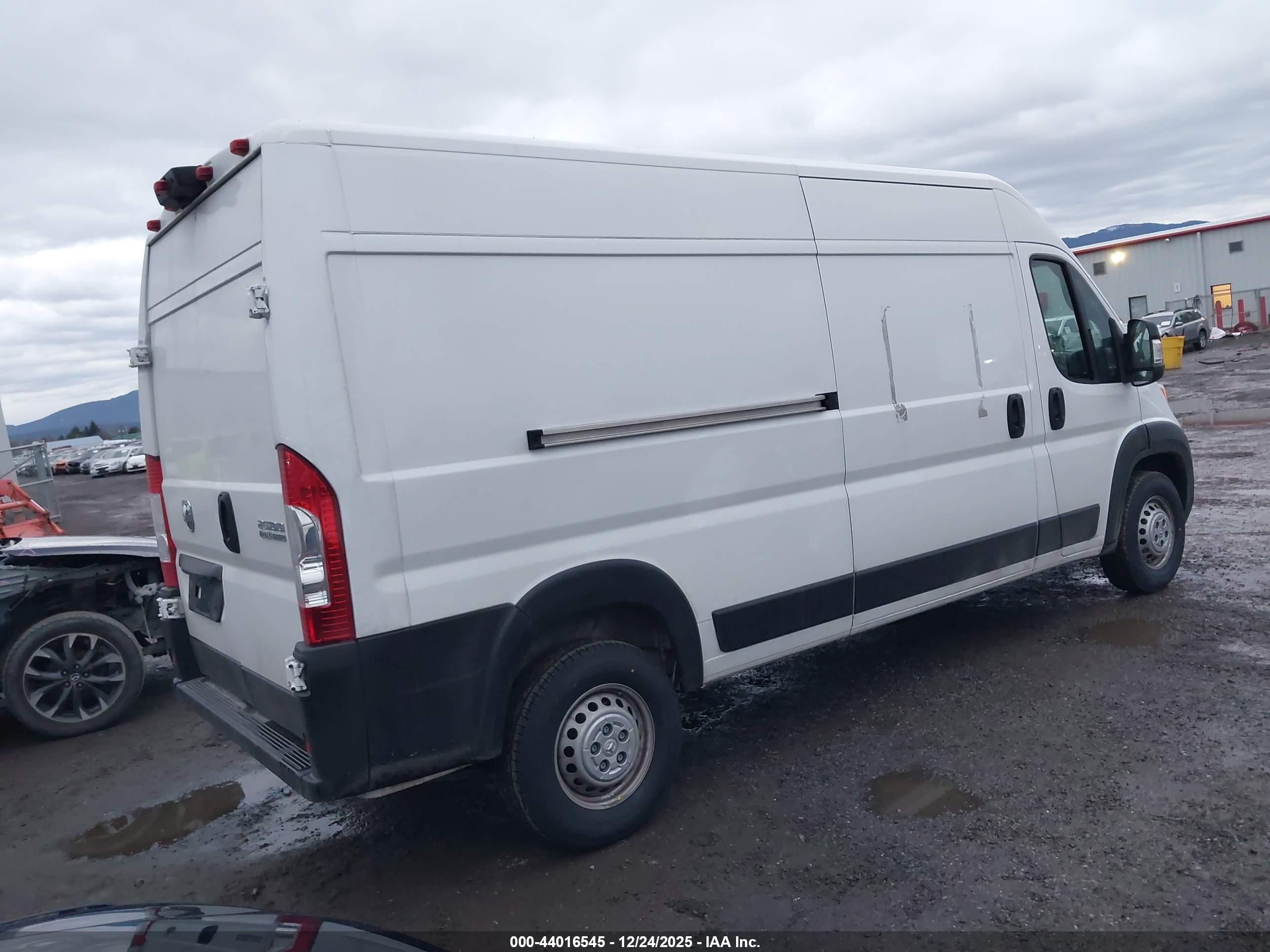 RAM PROMASTER image 4
