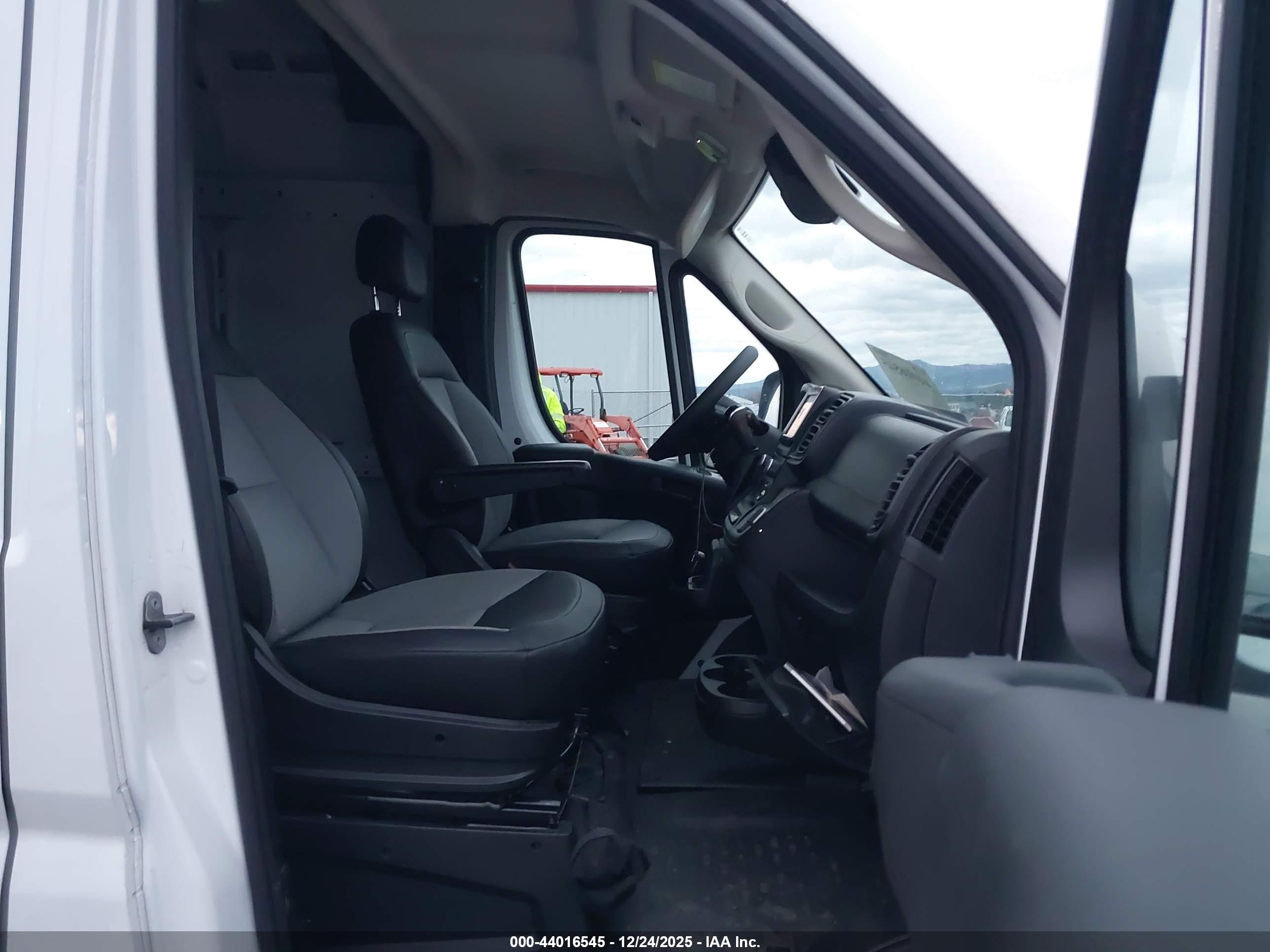 RAM PROMASTER image 5