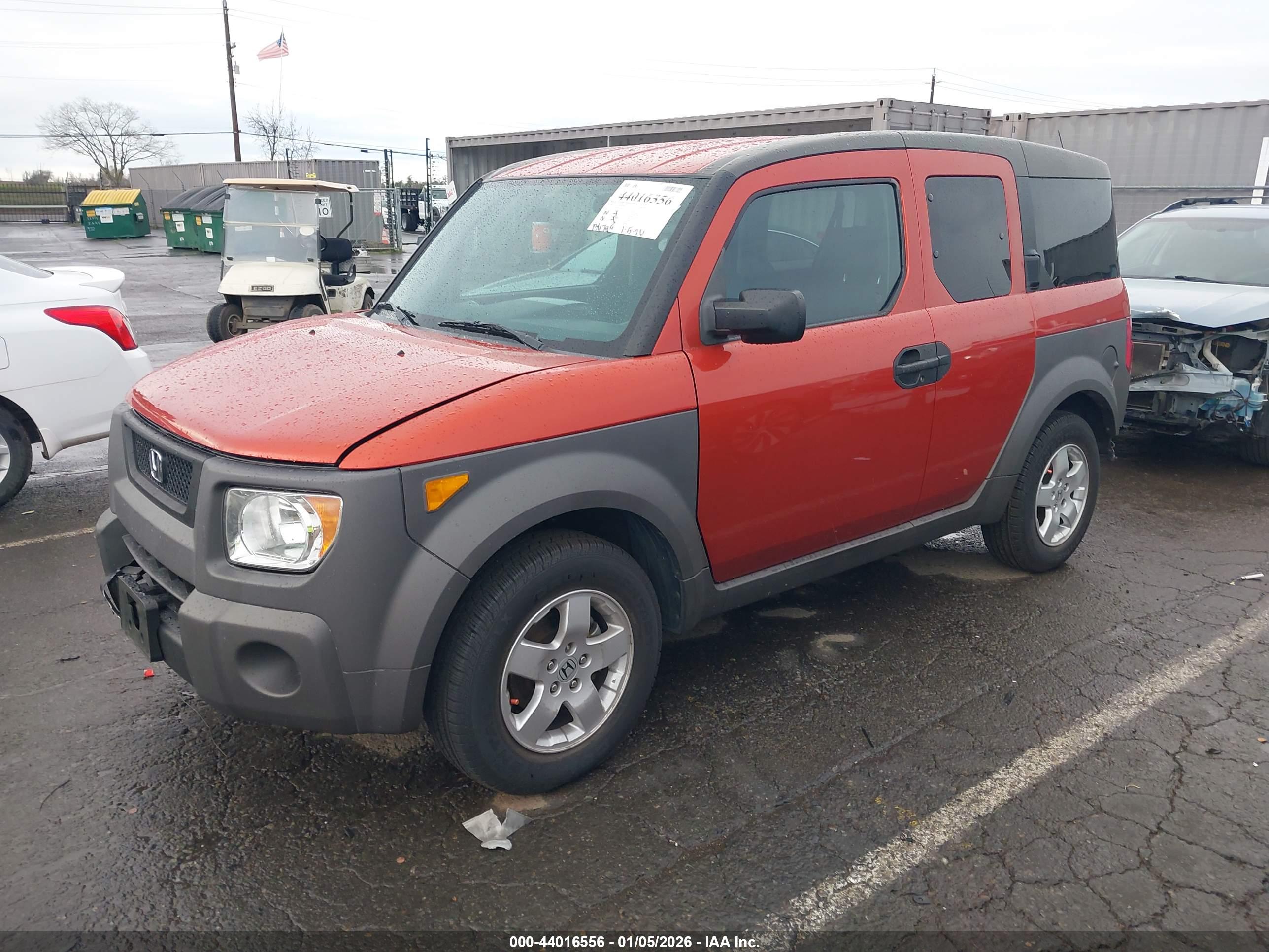 HONDA ELEMENT image 2