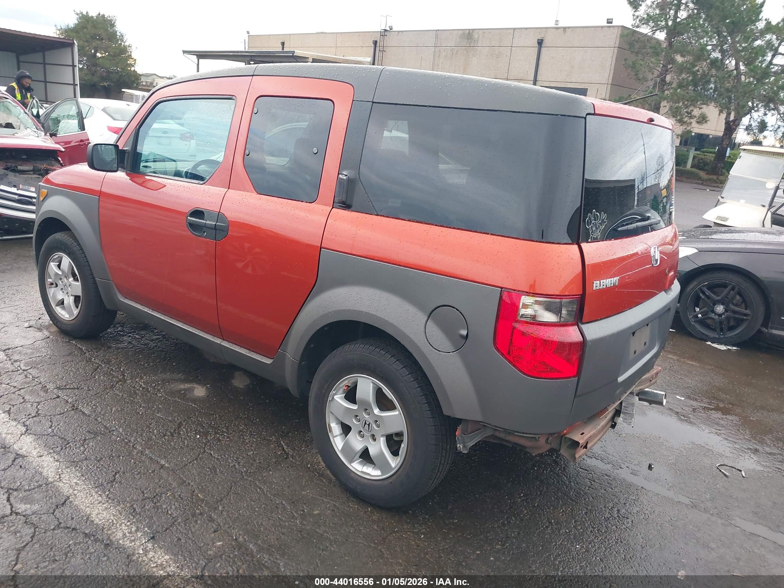 HONDA ELEMENT image 3