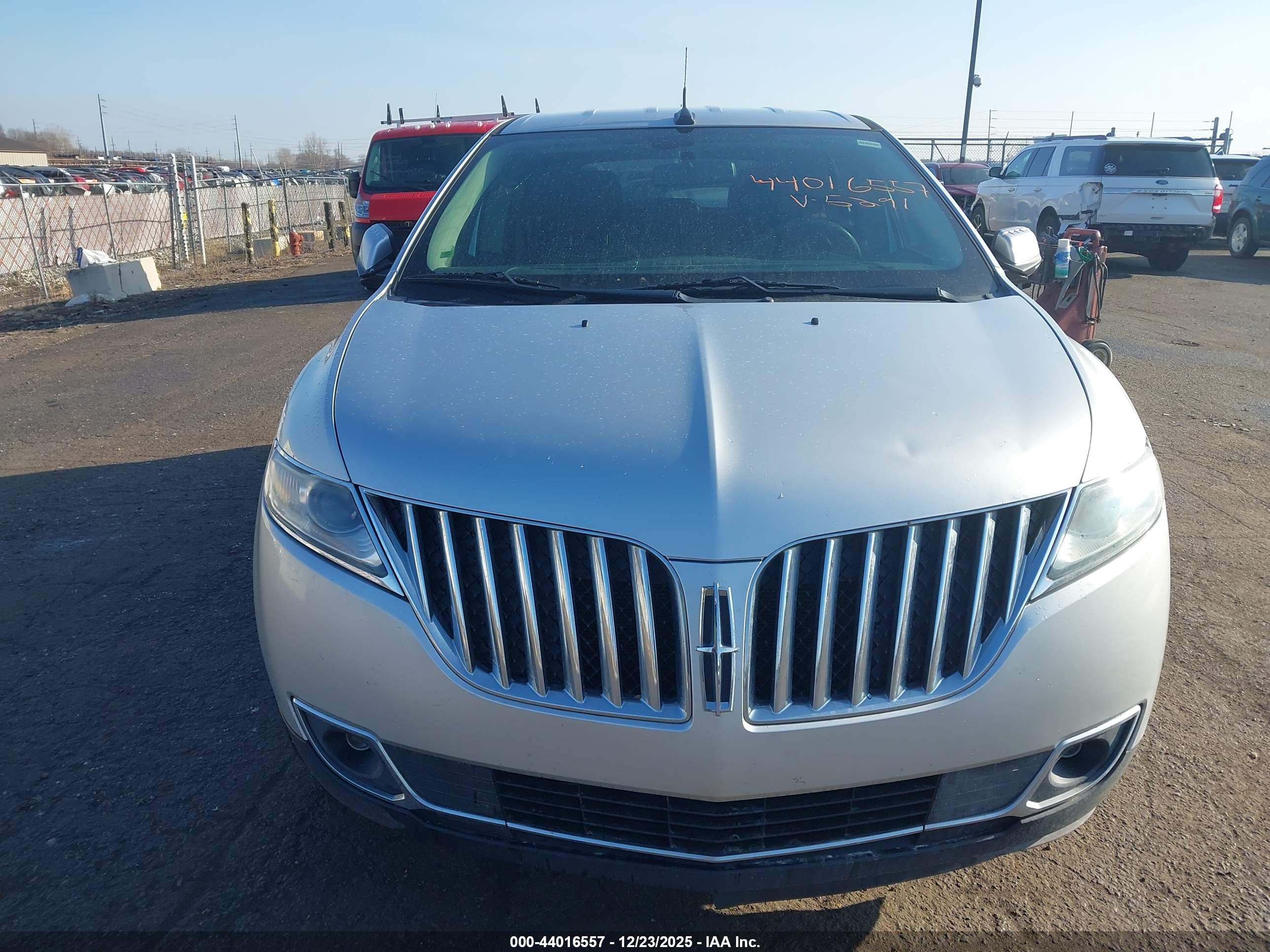 LINCOLN MKX image 6