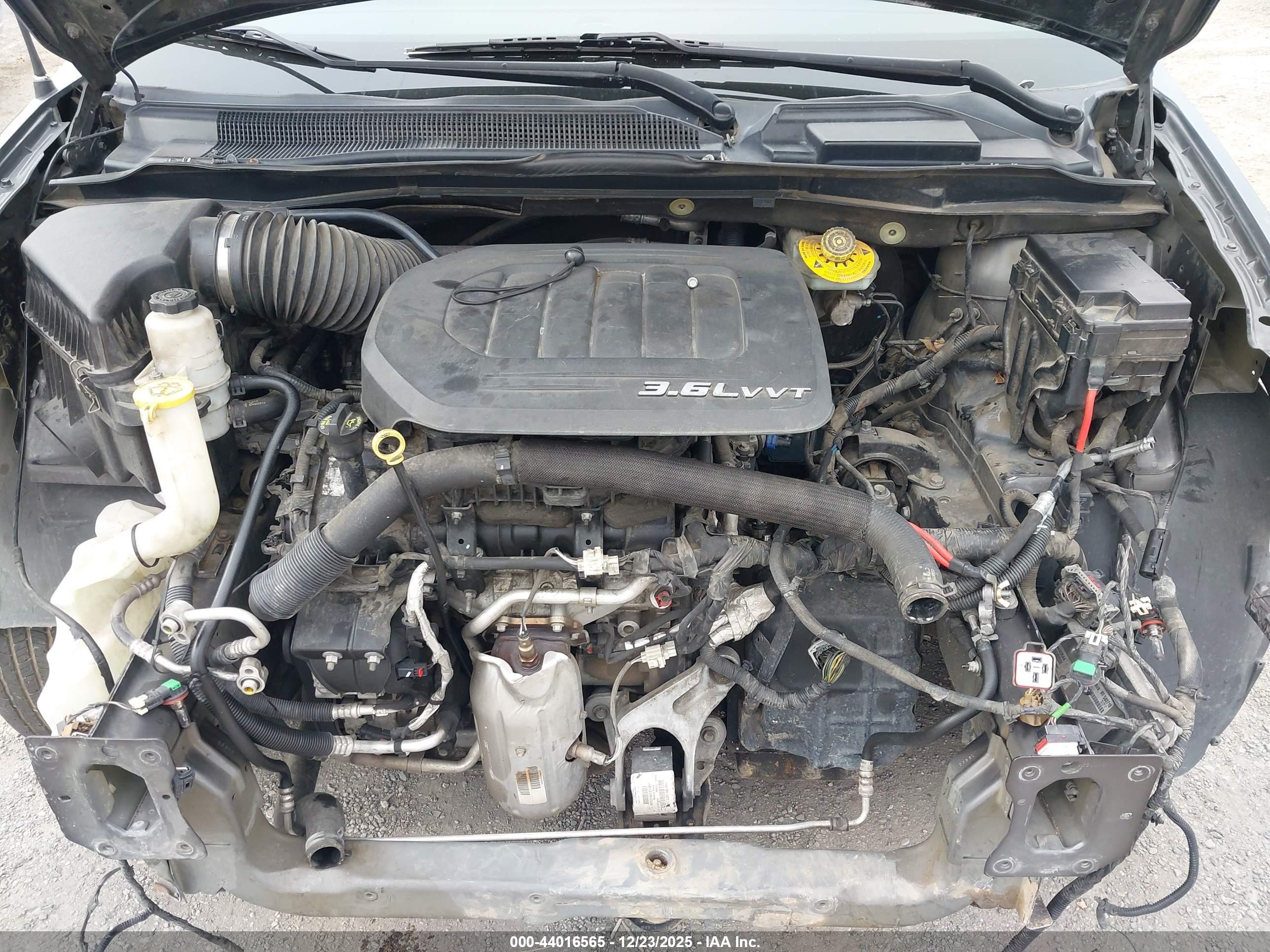 DODGE GRAND image 10