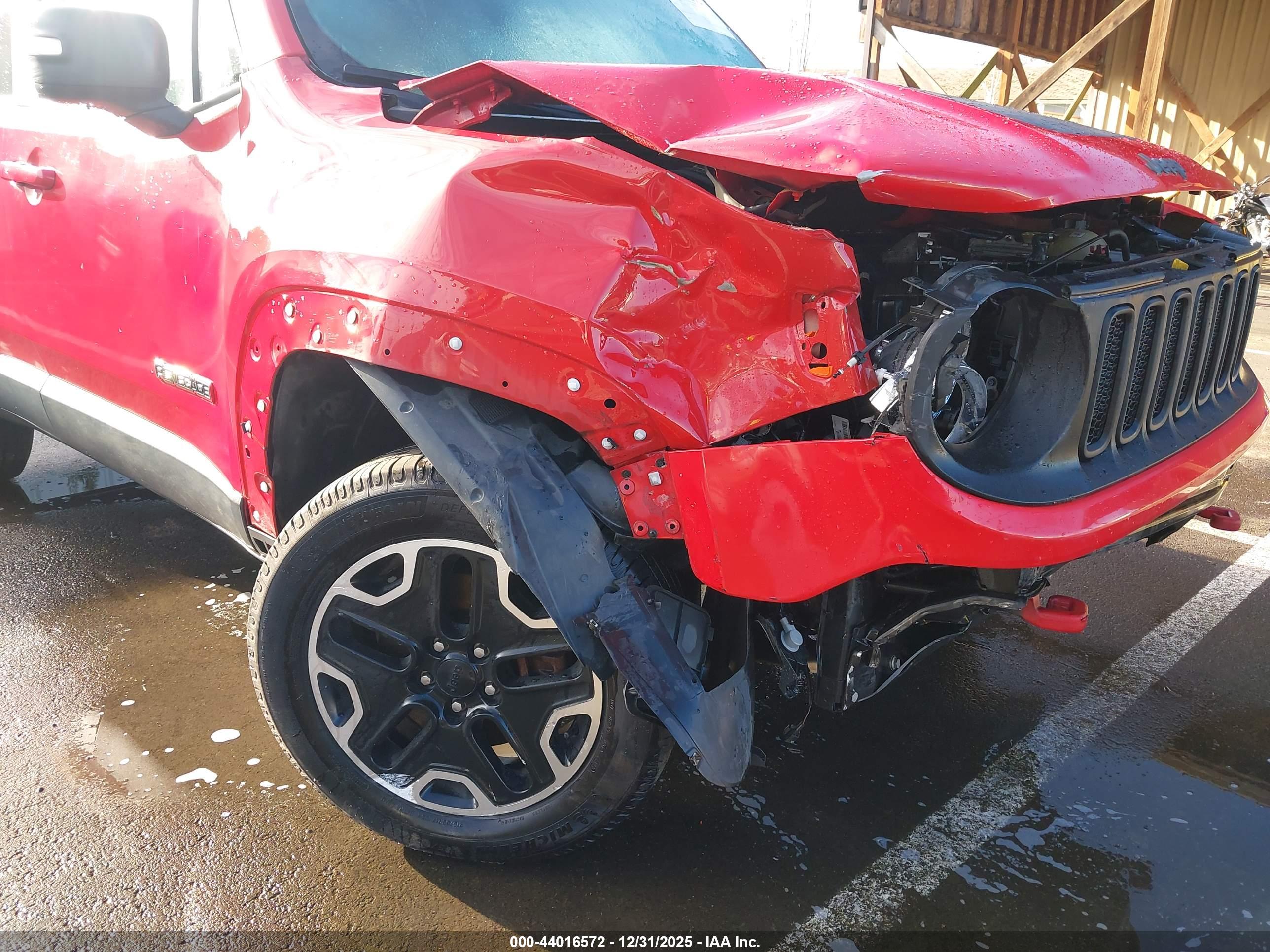 JEEP RENEGADE image 6