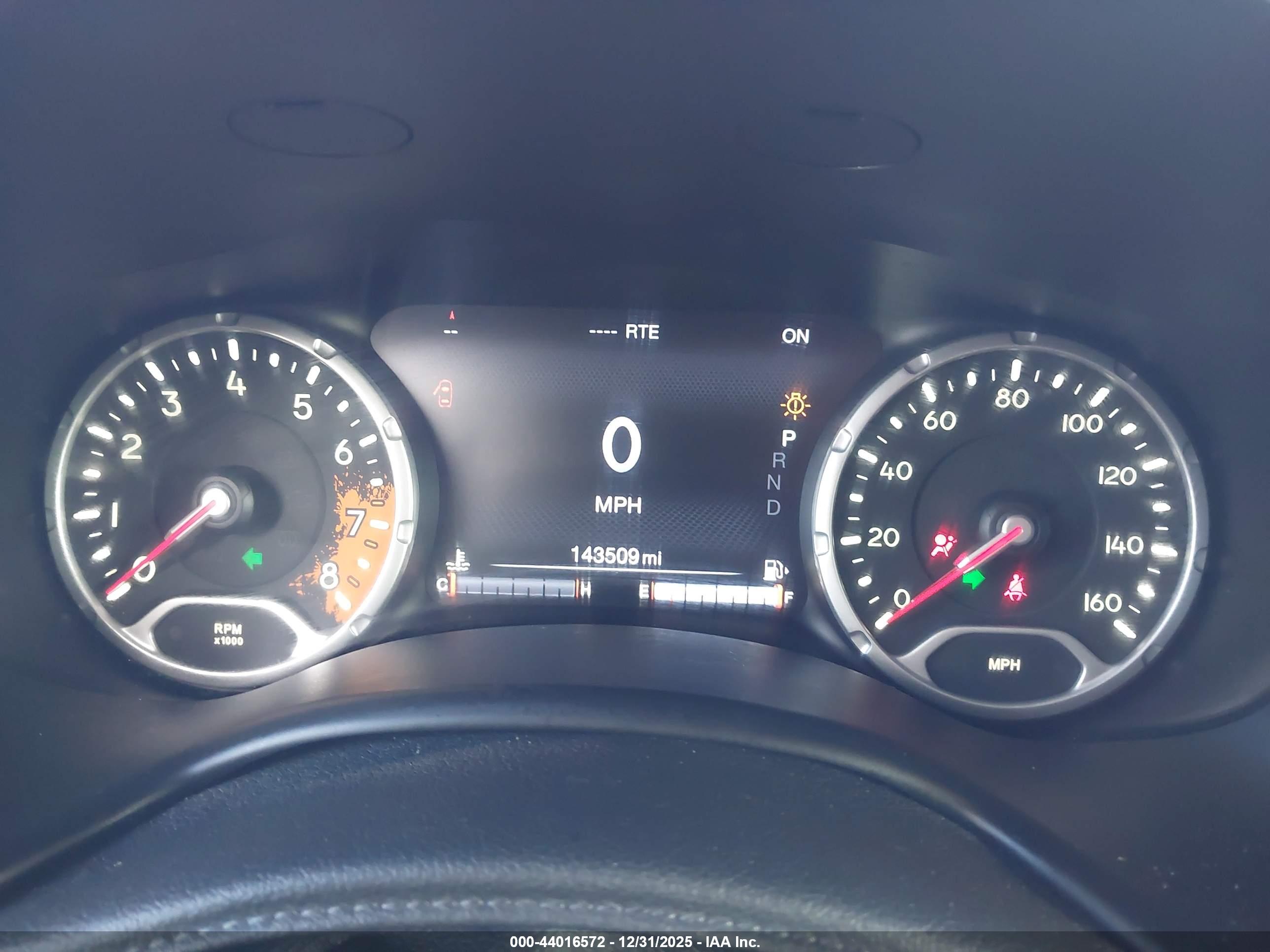 JEEP RENEGADE image 7