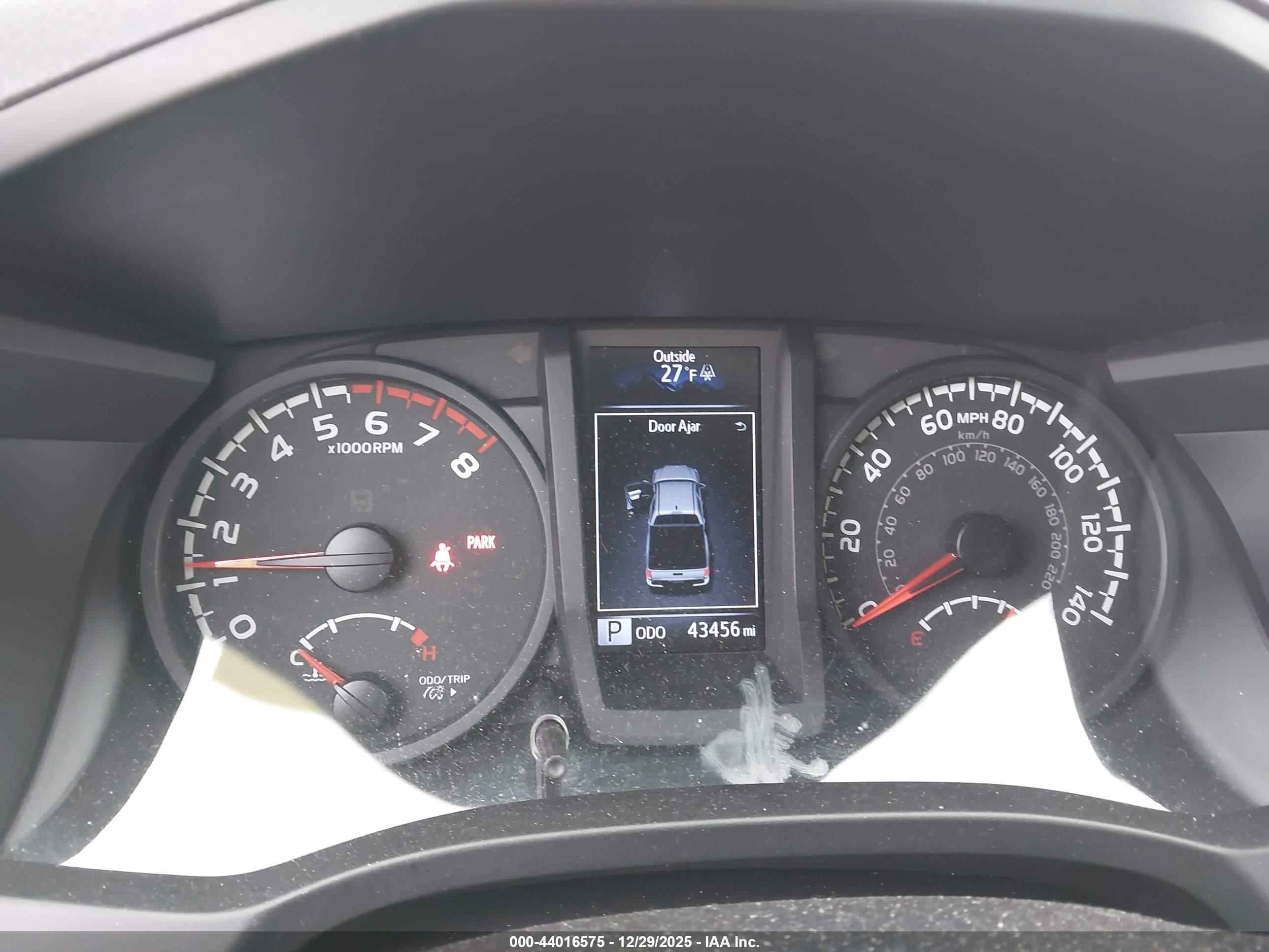 TOYOTA TACOMA image 7