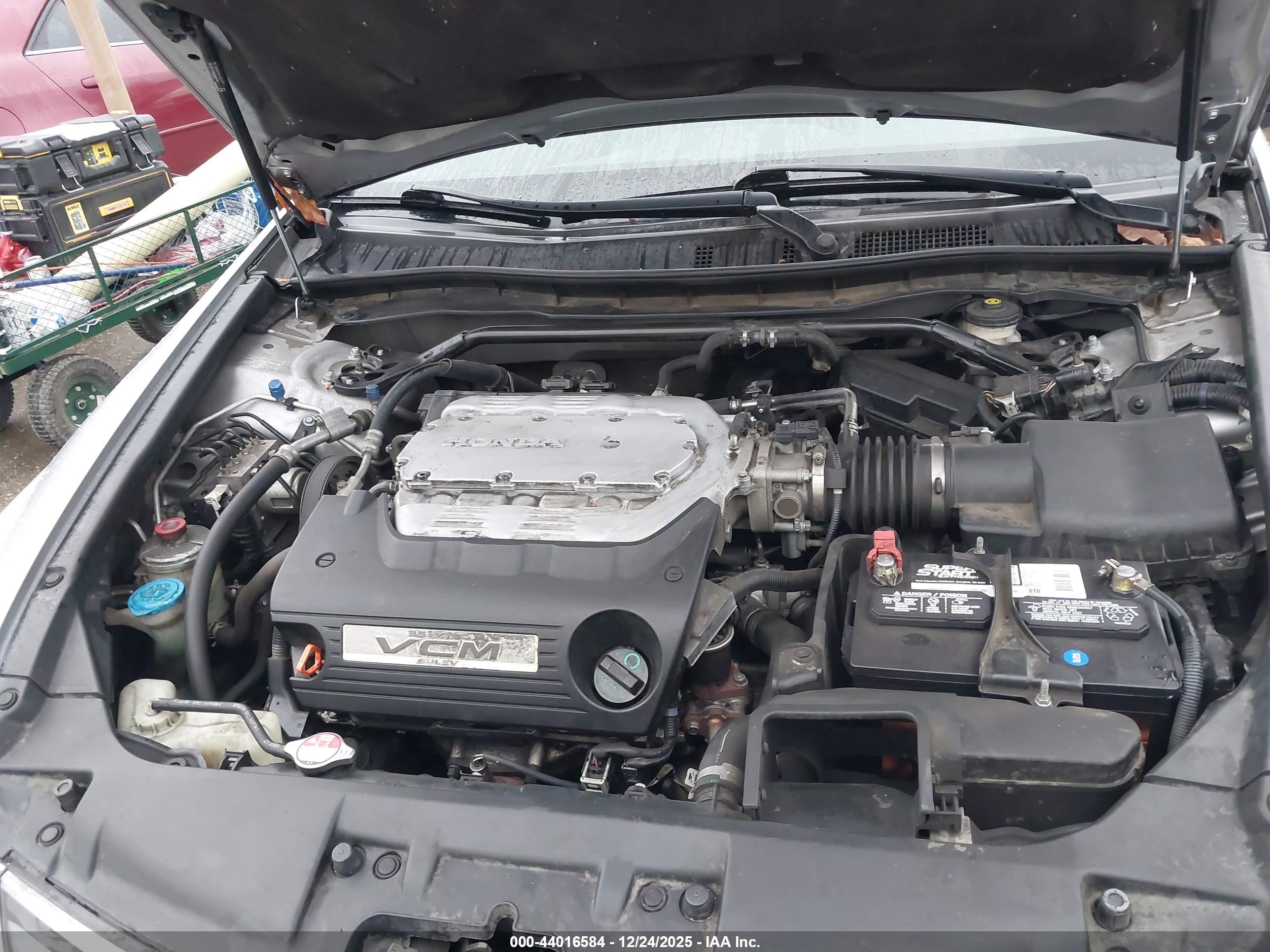 HONDA ACCORD image 10